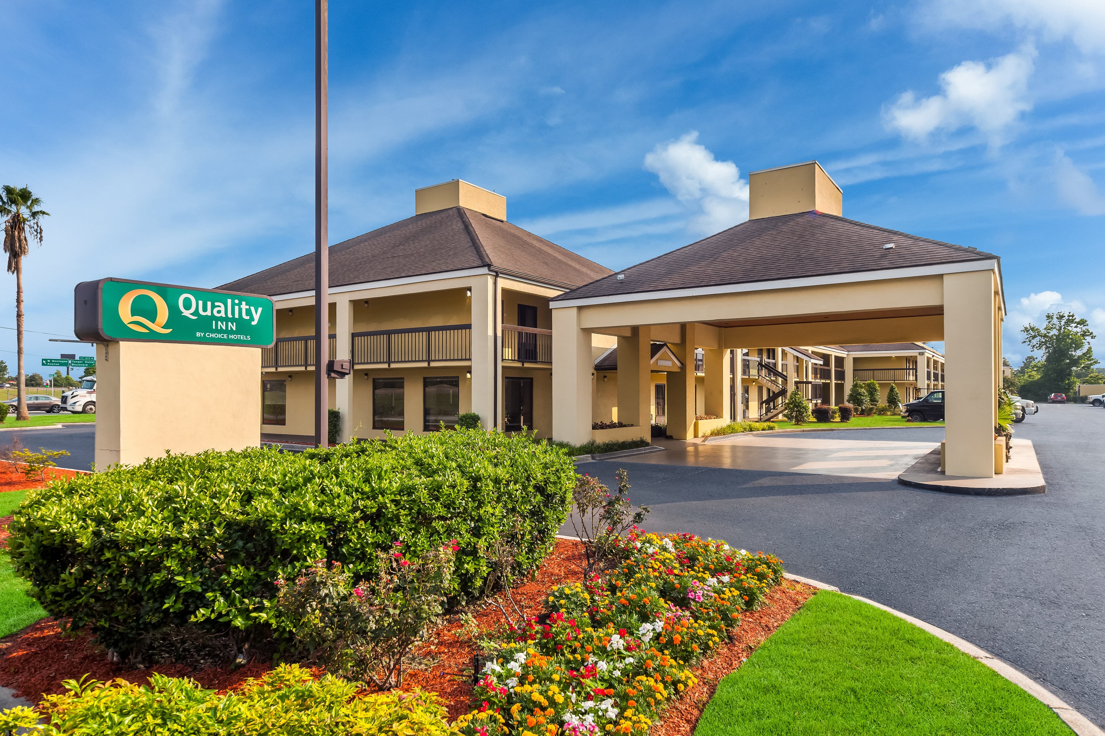 Quality Inn Coliseum - Image 1