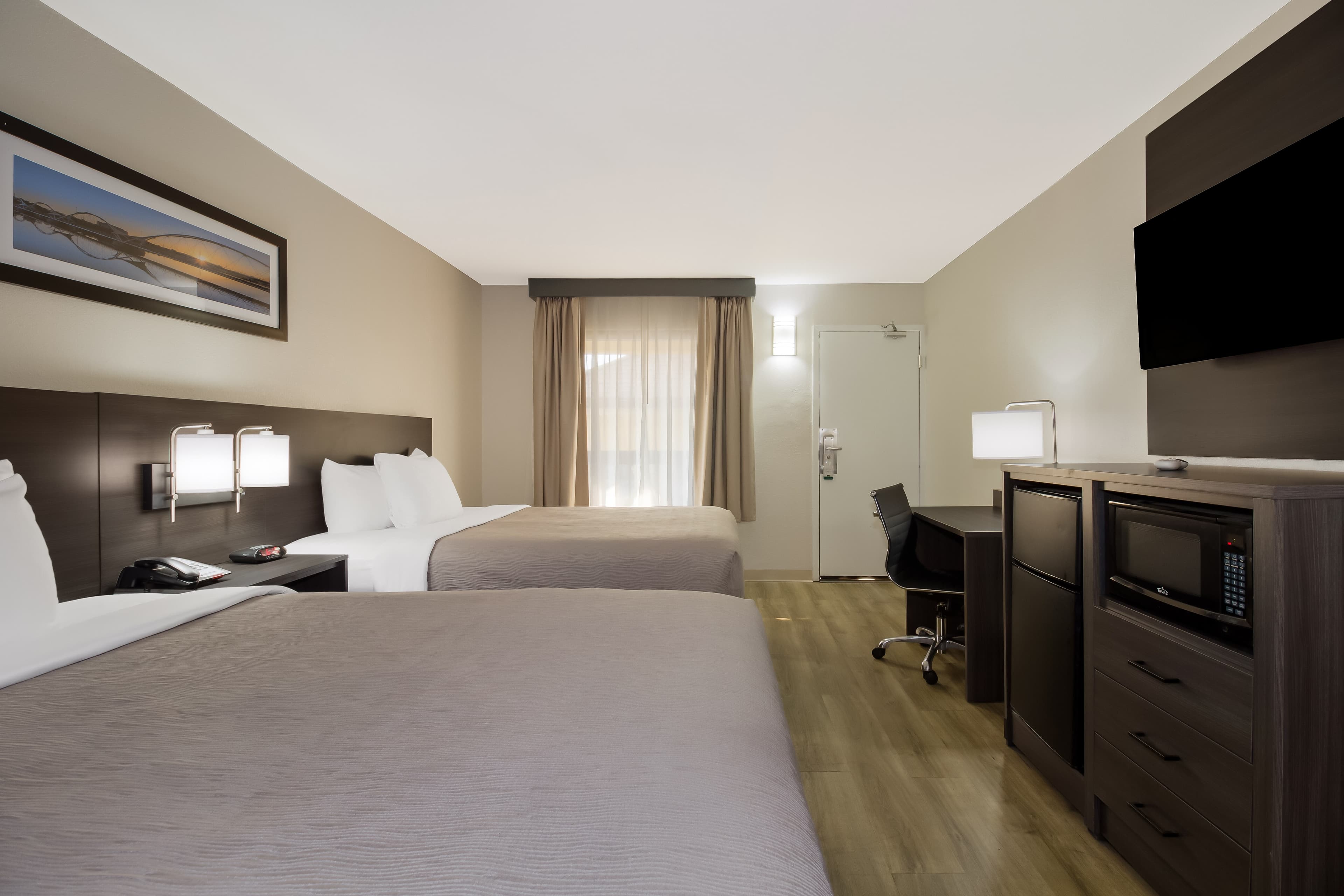 Quality Inn Coliseum - Image 4