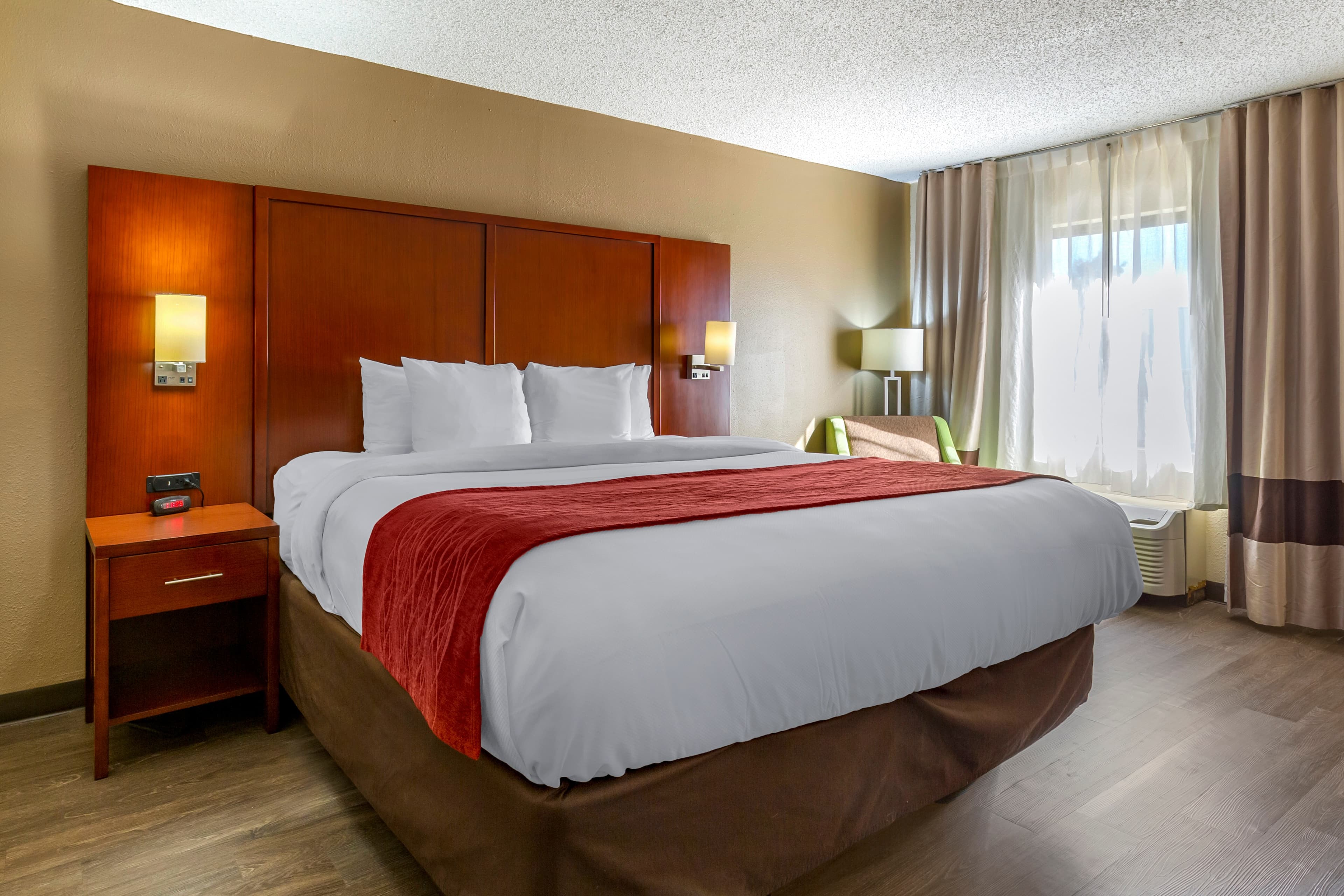 Comfort Inn Fort Mill Amusement Park at Carowinds Blvd — 6