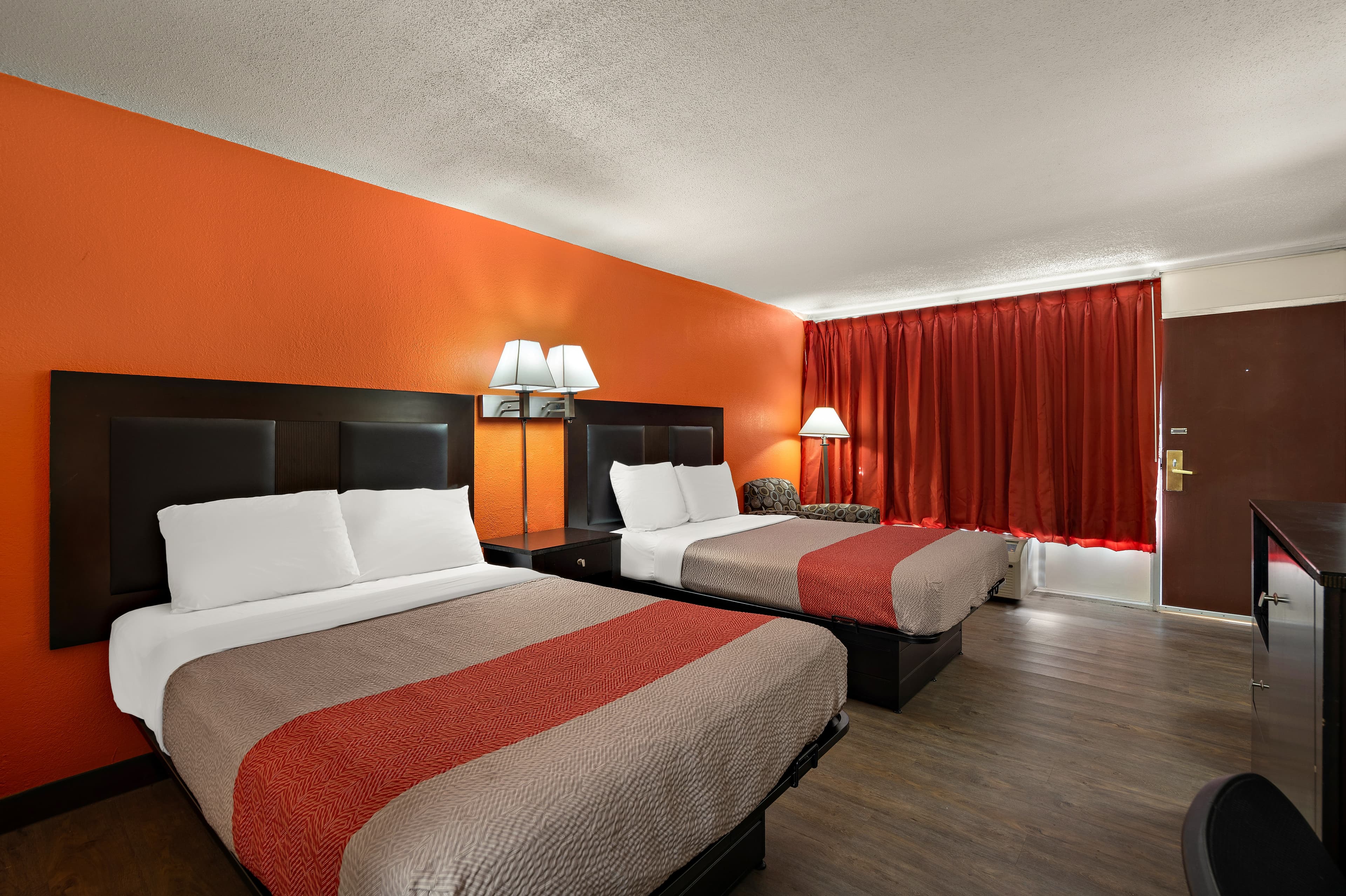 Econo Lodge Yemassee — 8