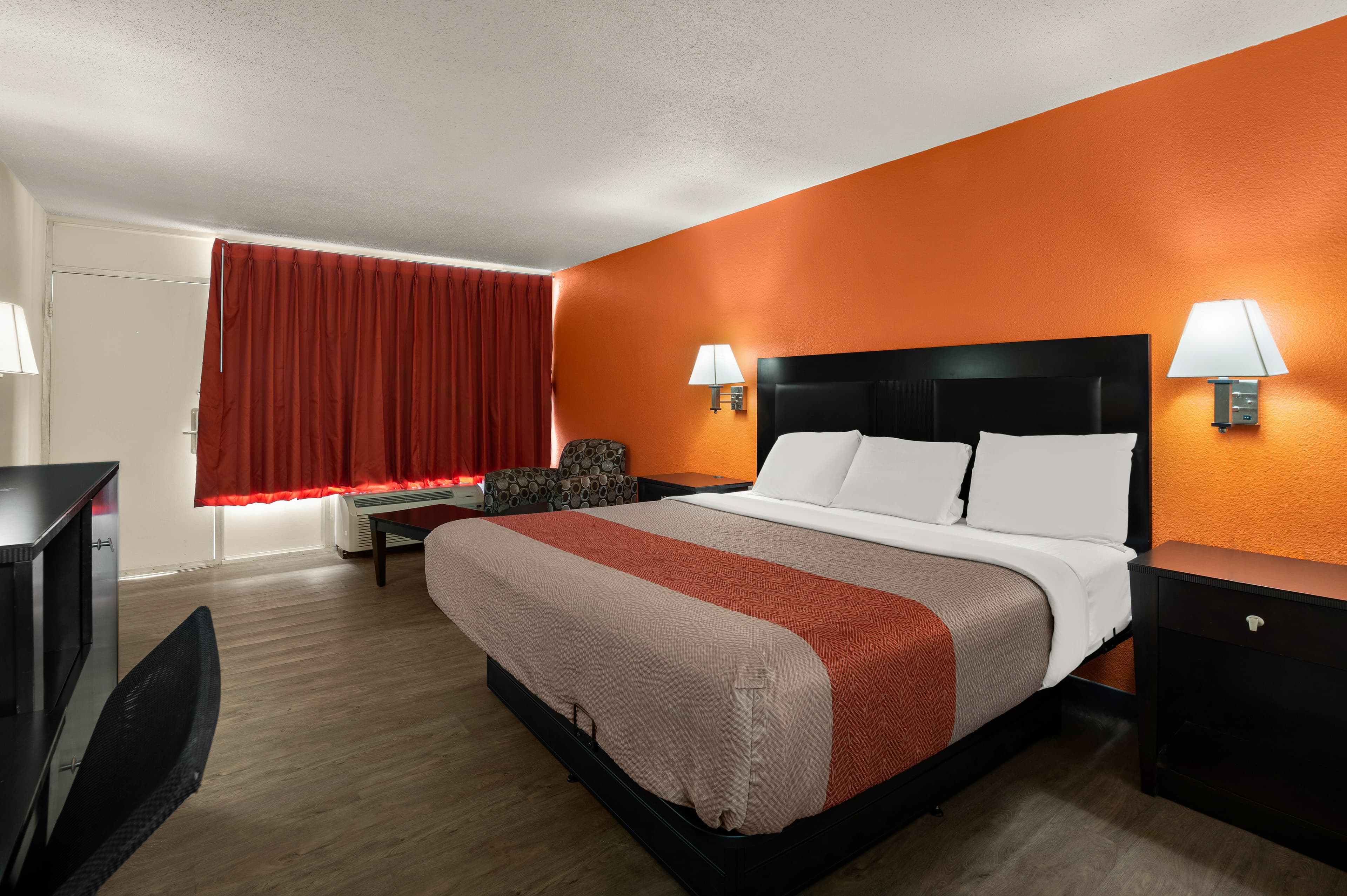 Econo Lodge Yemassee - Image 4
