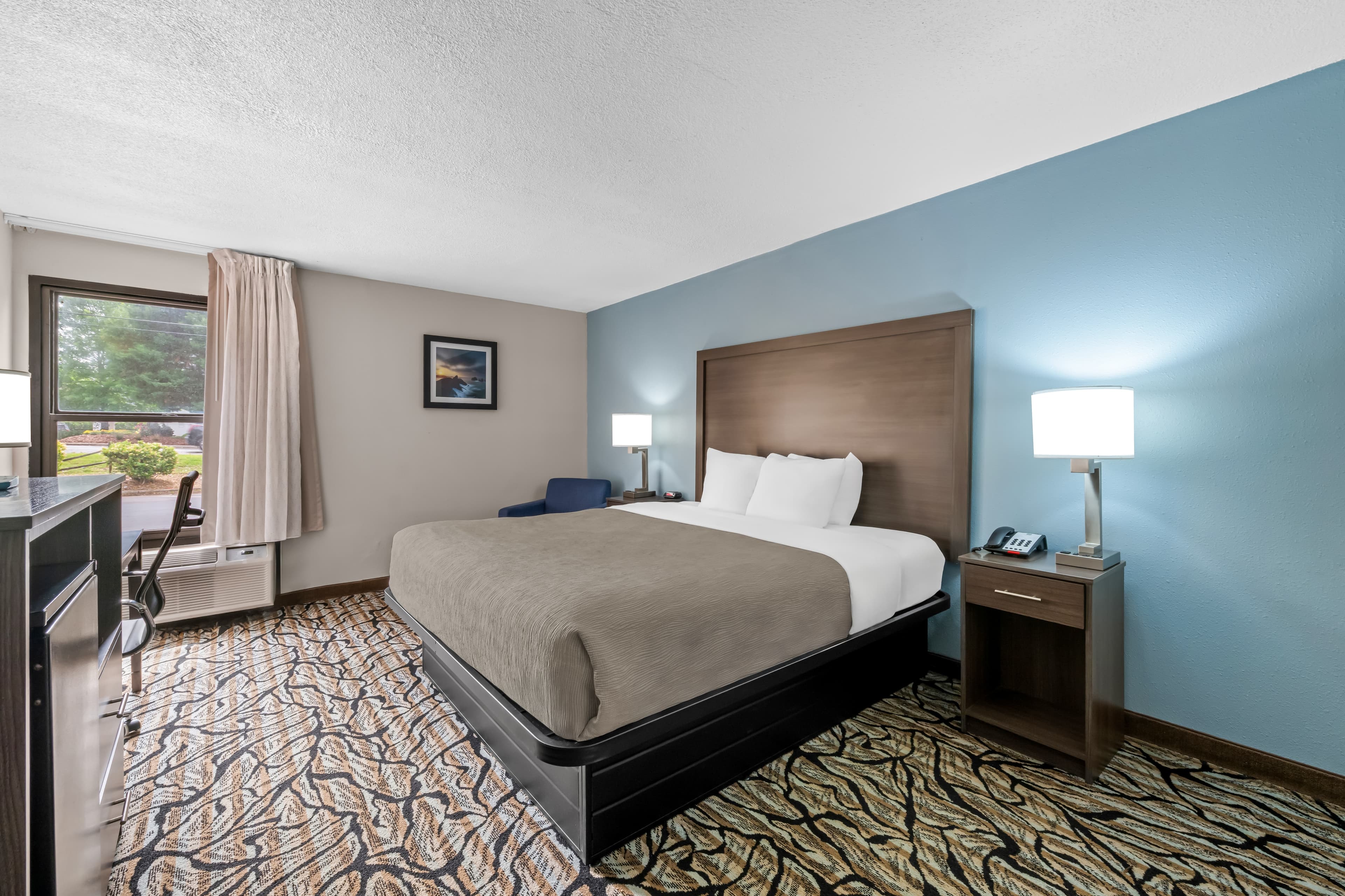 Quality Inn Fort Mill near Carowinds Blvd. - Image 2