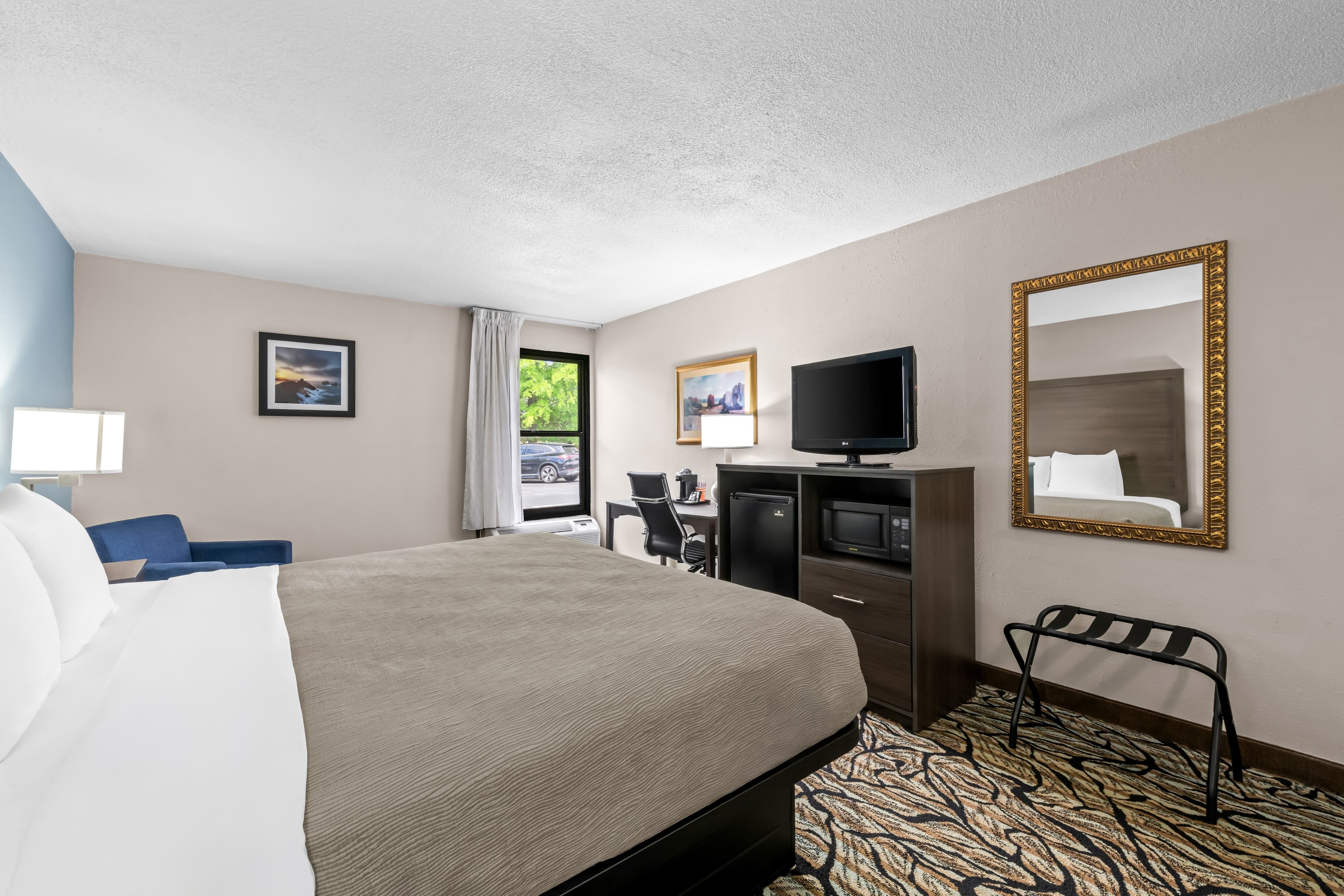 Quality Inn Fort Mill near Carowinds Blvd. — 6