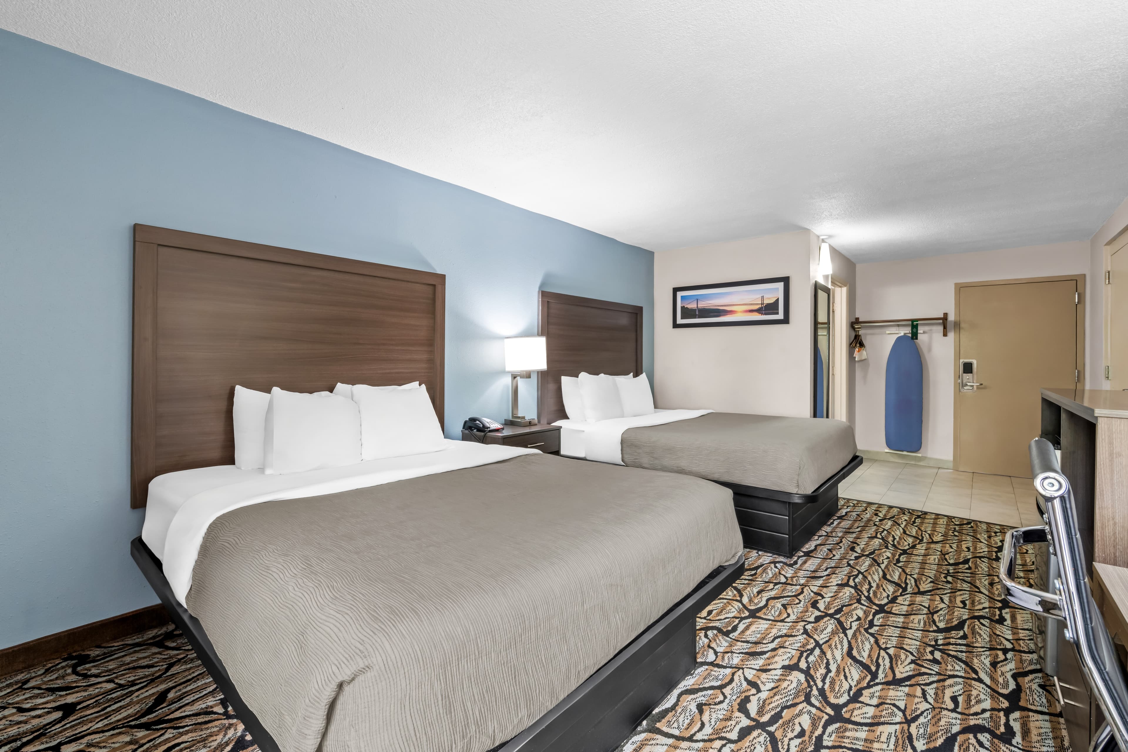 Quality Inn Fort Mill near Carowinds Blvd. — 11