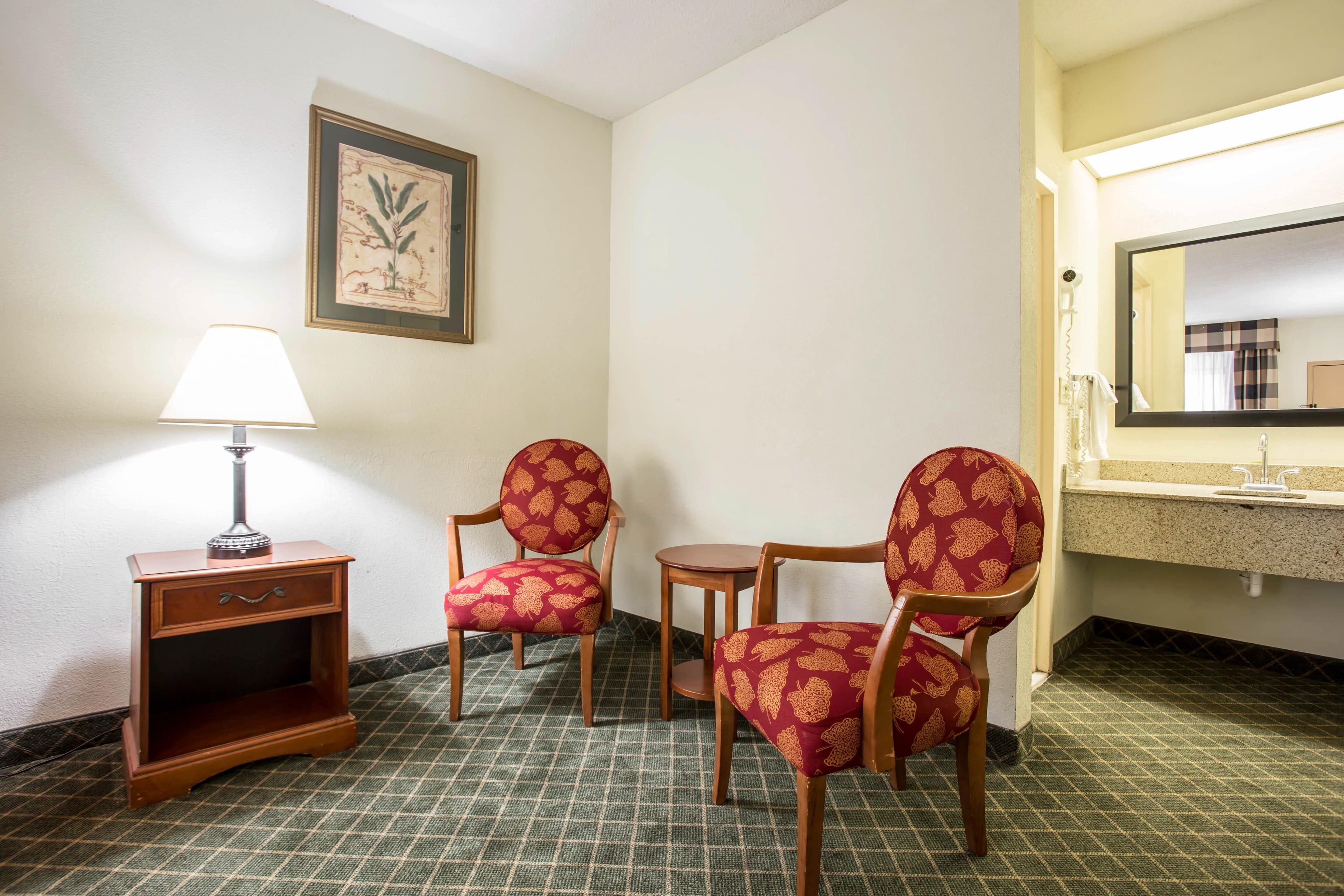 Clarion Inn & Suites Aiken South — 24
