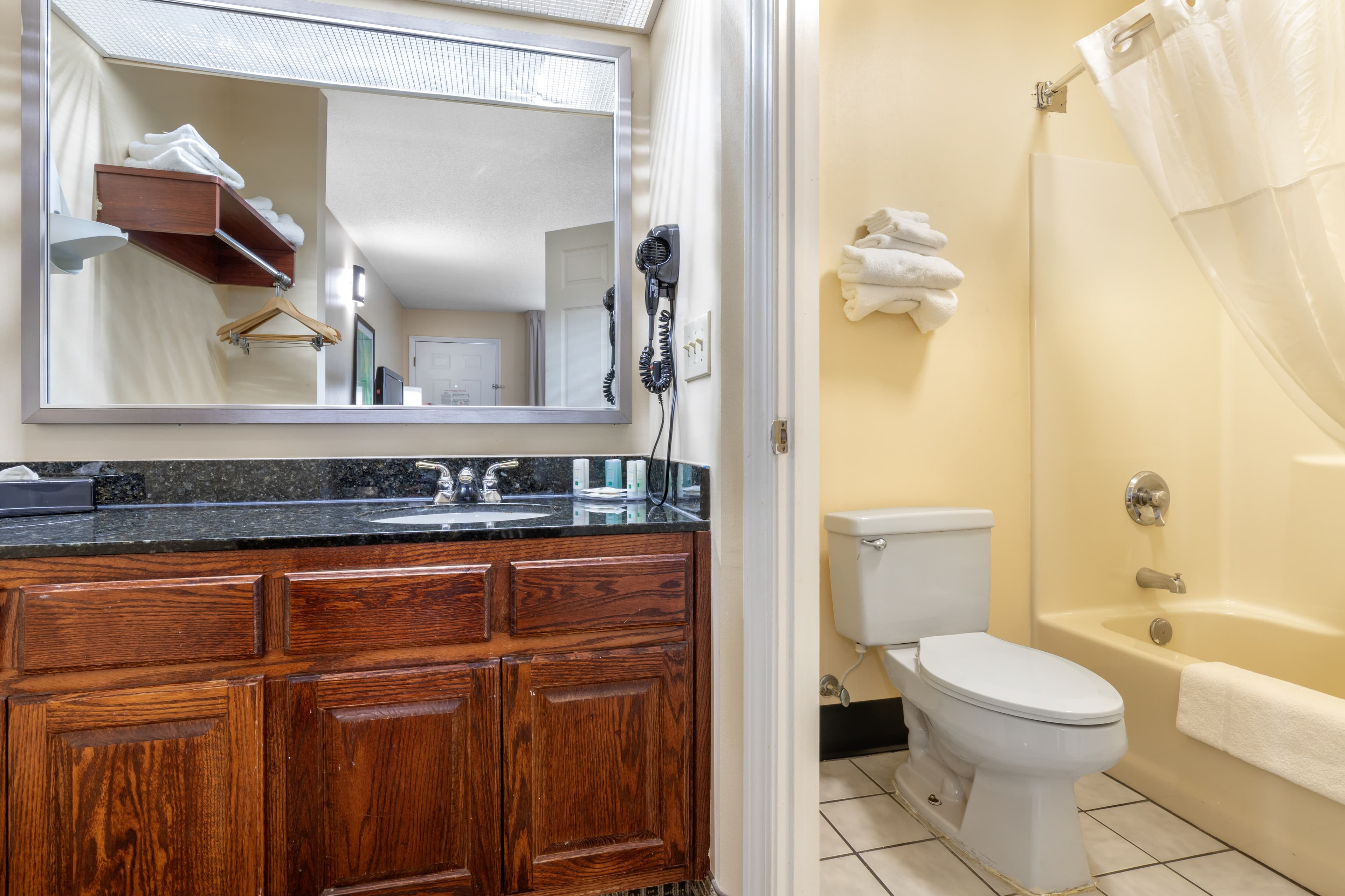 Quality Inn Cheraw - Image 4