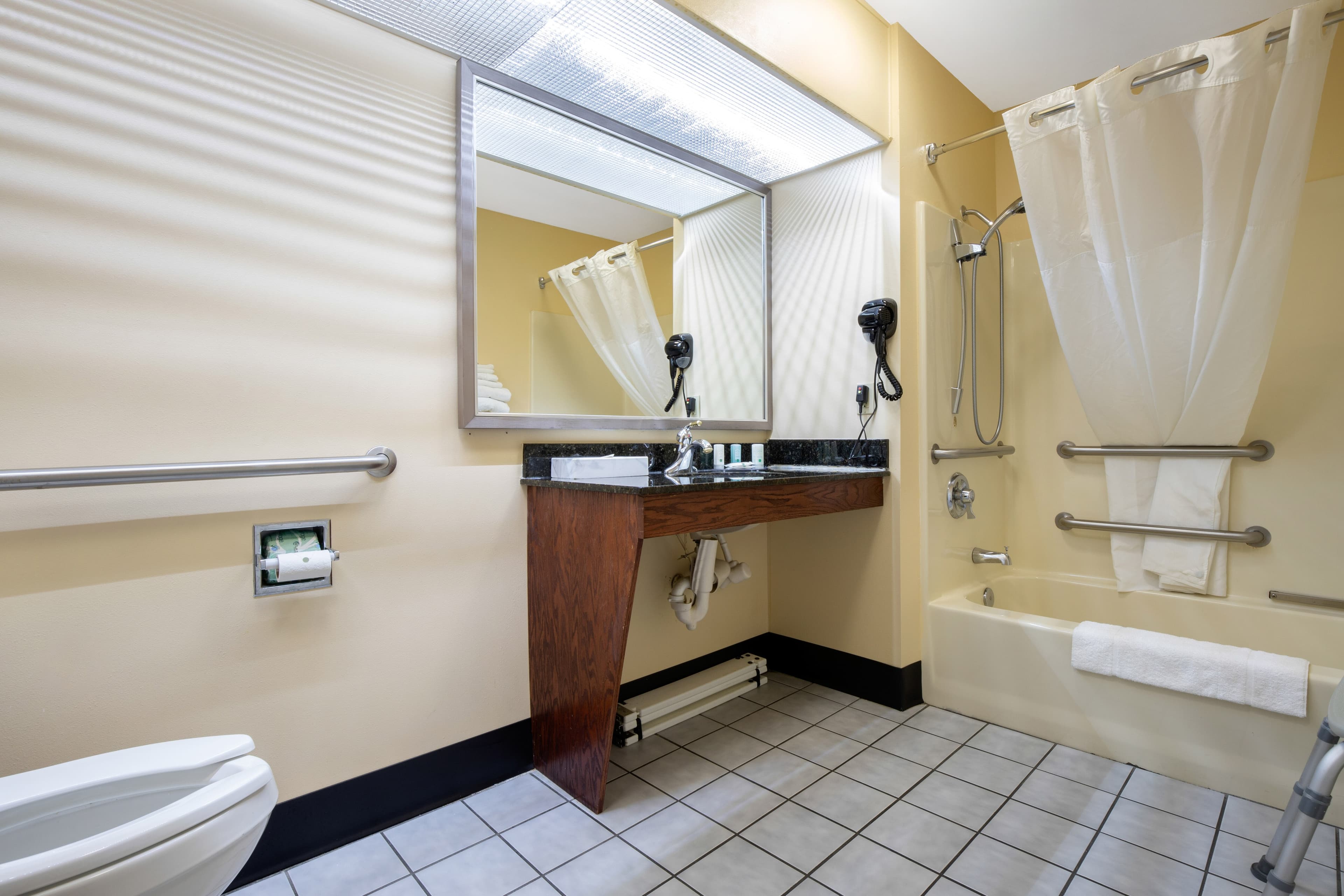 Quality Inn Cheraw — 9