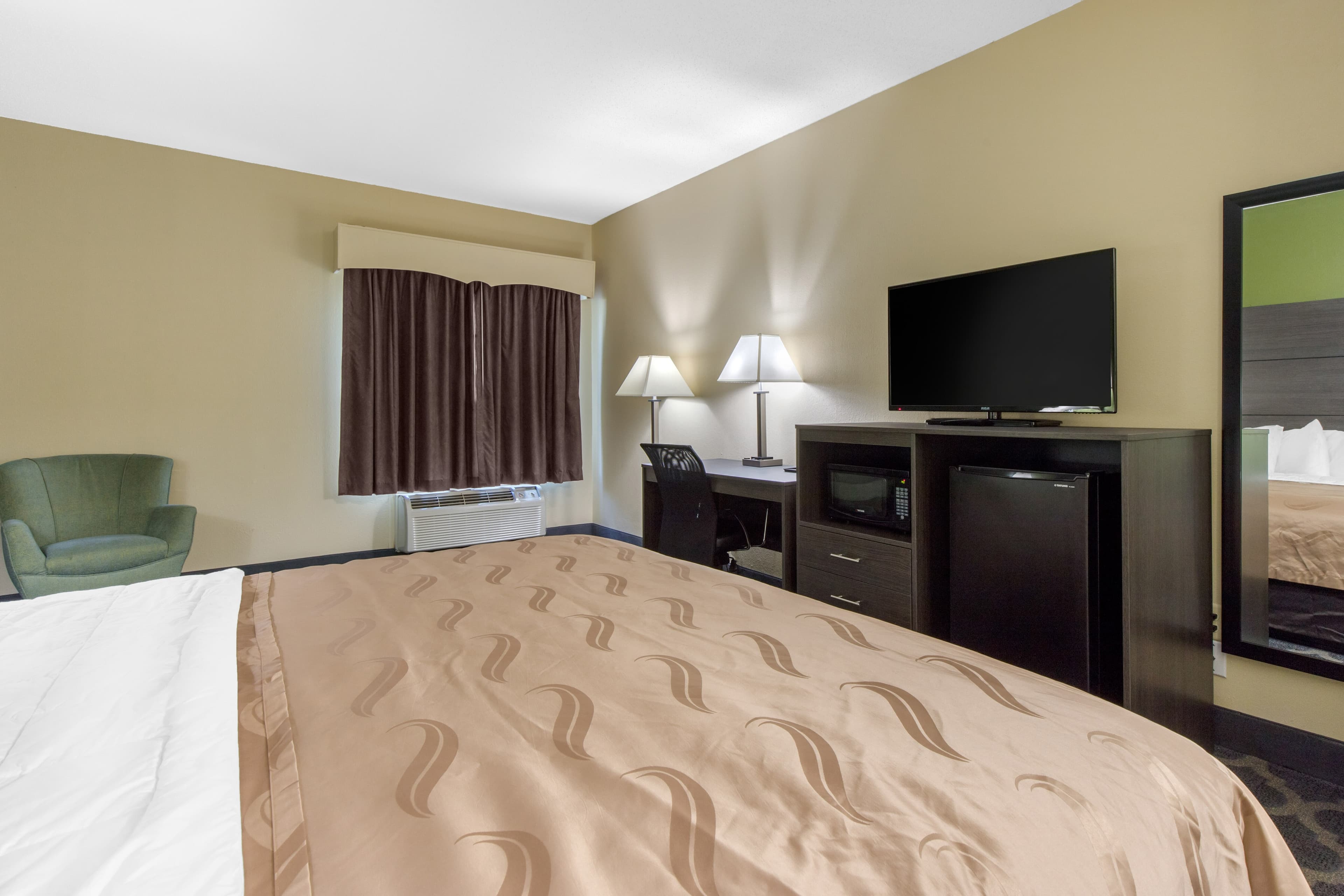 Quality Inn Kingstree North - Image 4