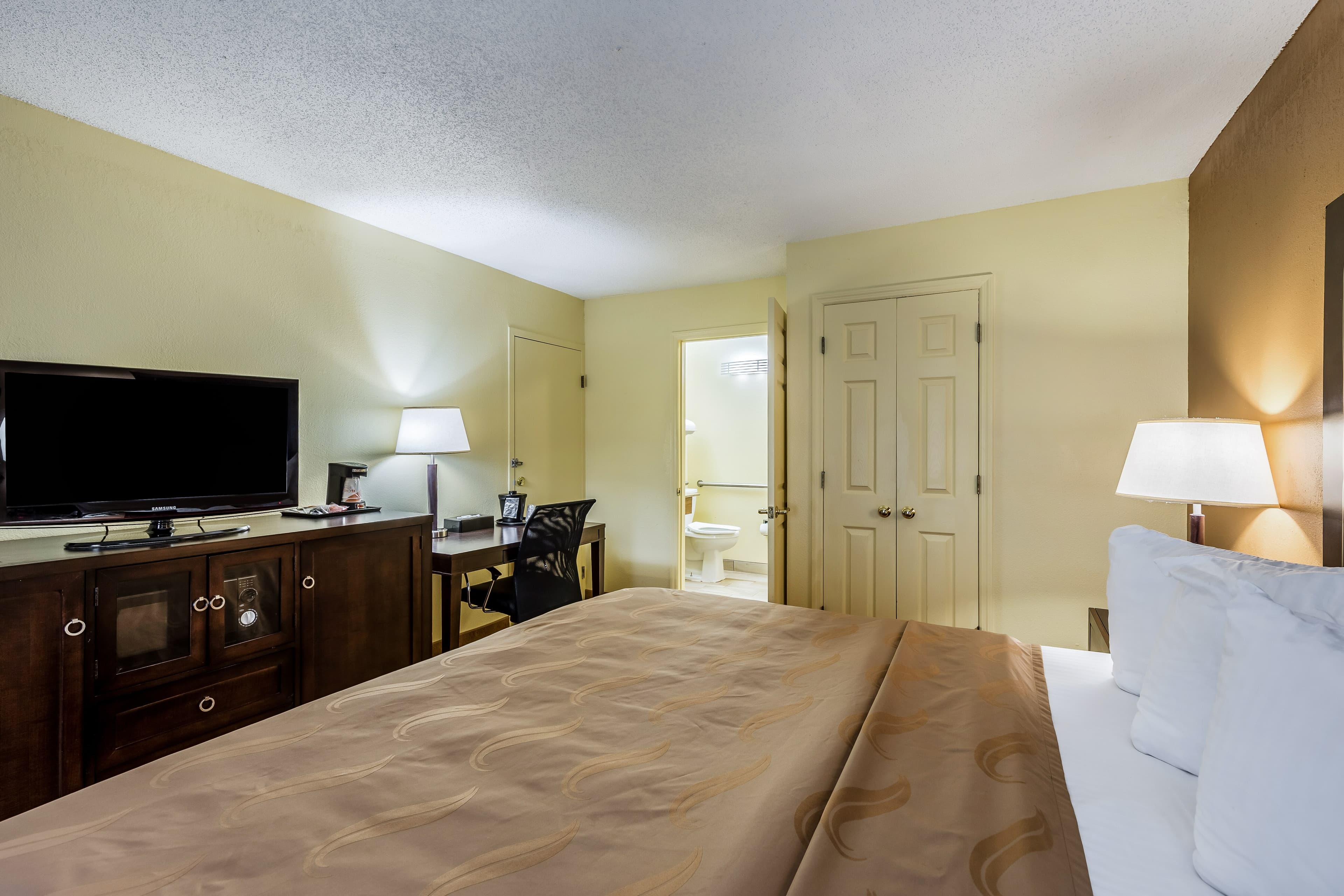 Quality Inn Clemson near University — 17