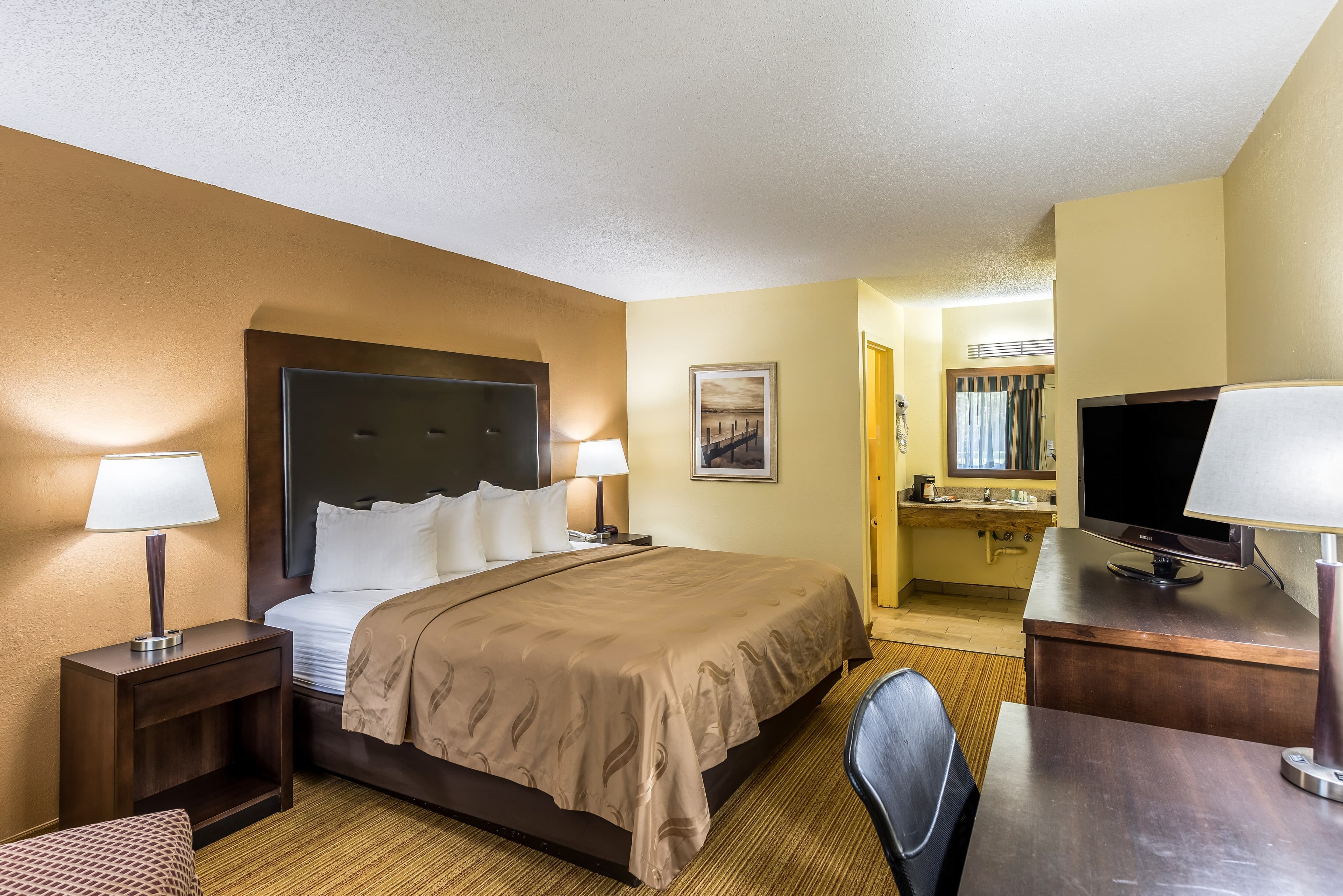 Quality Inn Clemson near University — 7