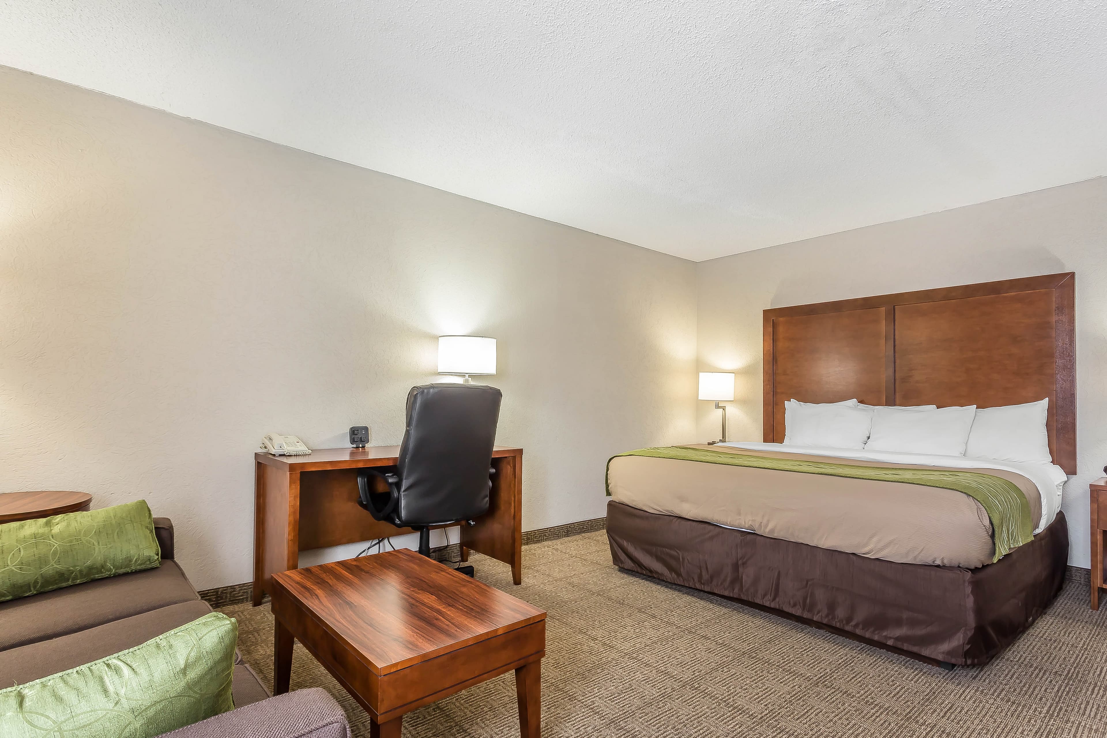 Quality Inn Summerville-Charleston - Image 2