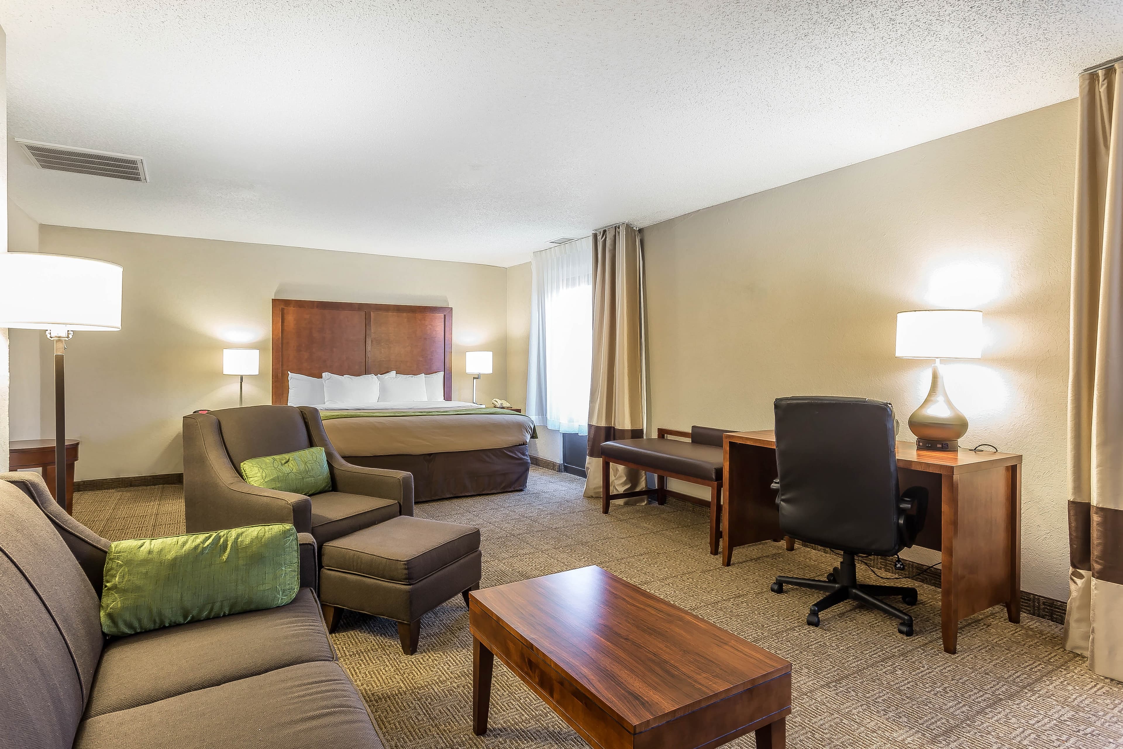 Quality Inn Summerville-Charleston - Image 1