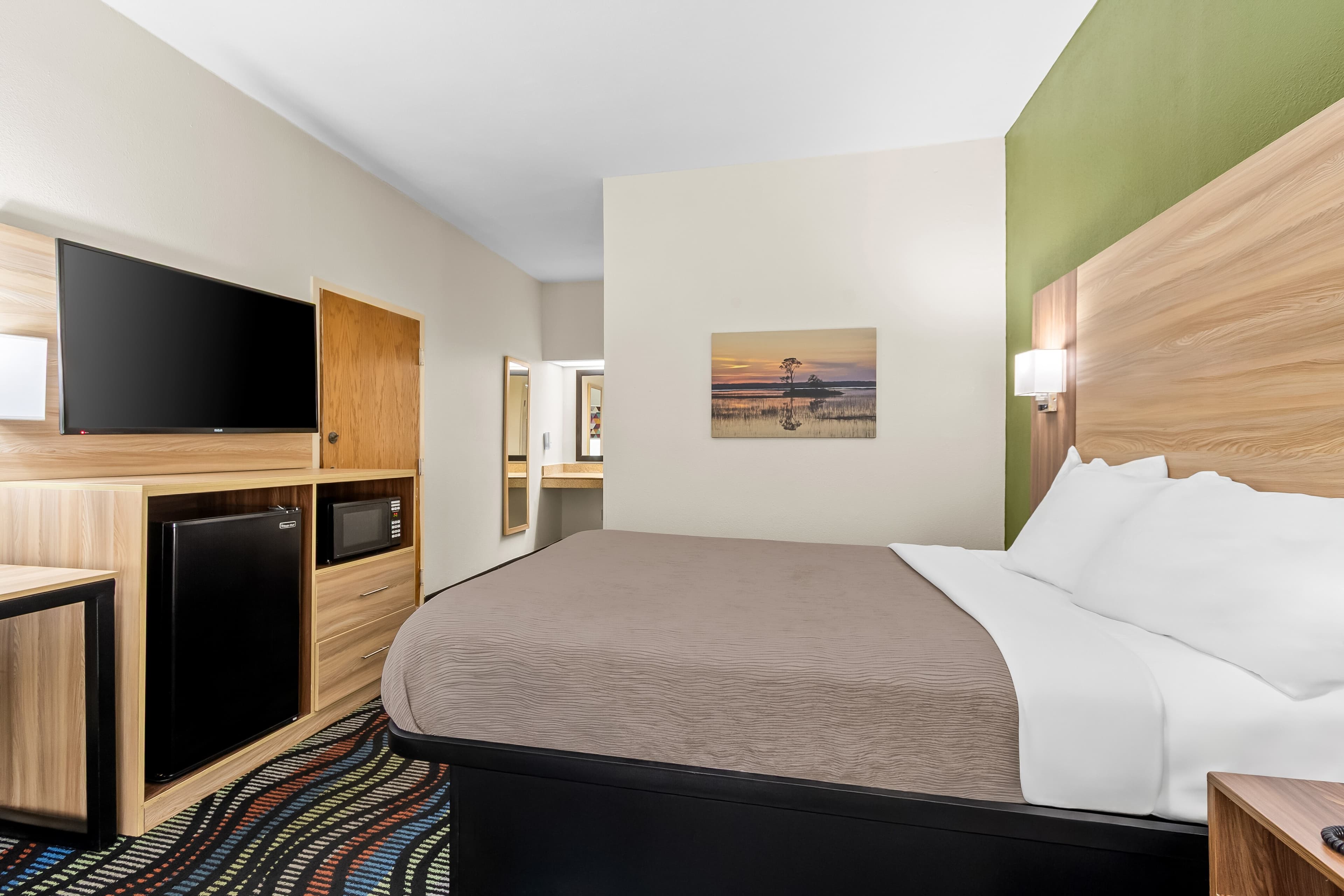 Quality Inn Walterboro I-95 — 14