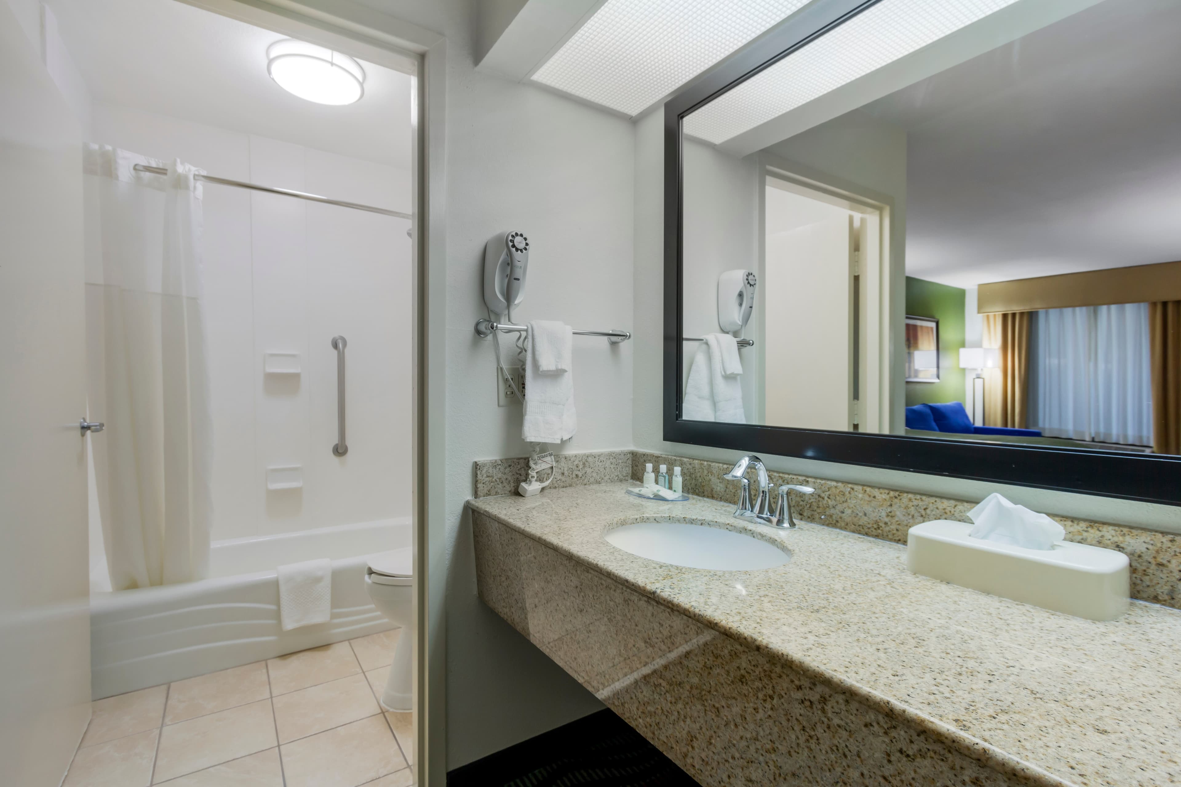 Quality Inn Walterboro I-95 — 16