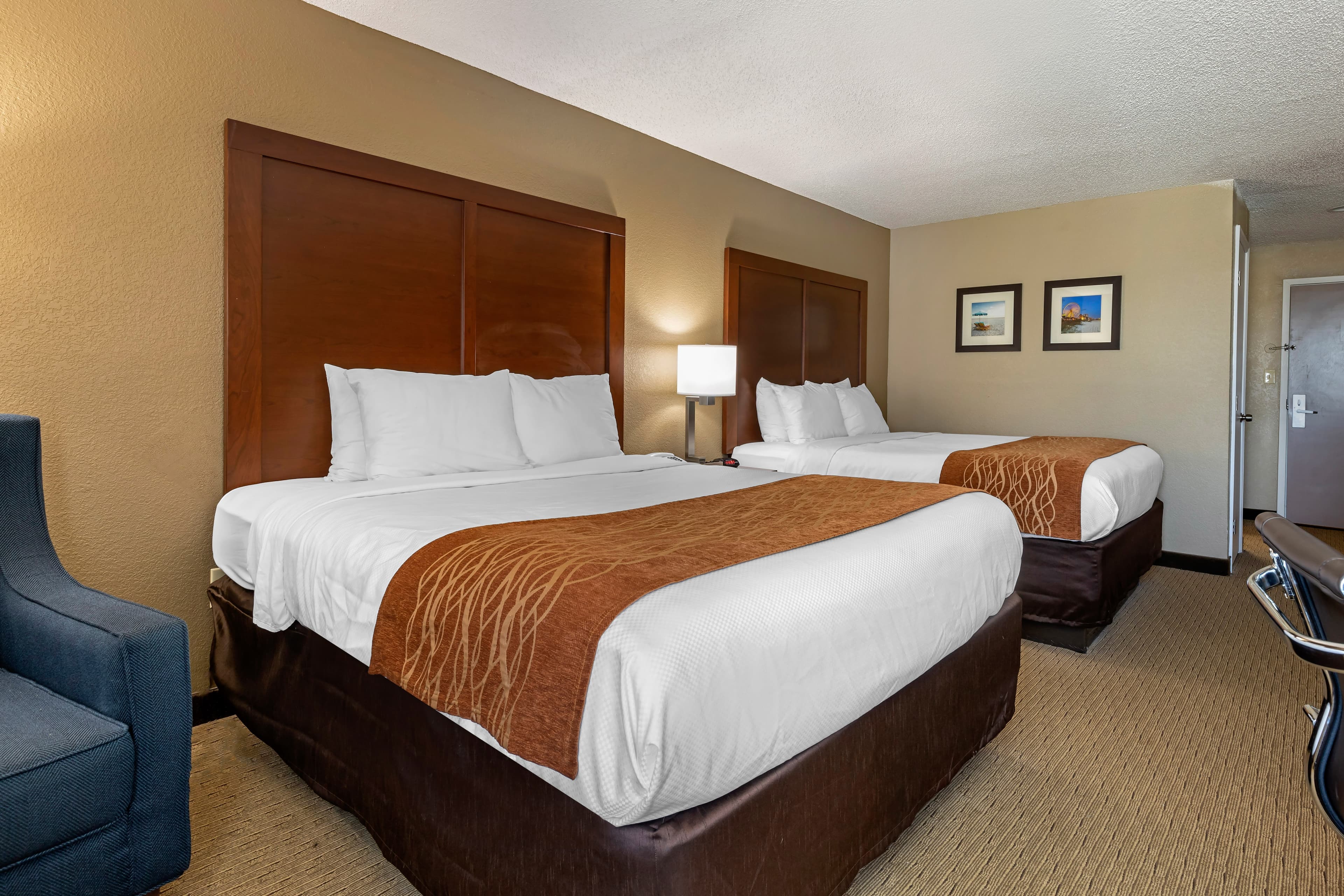 Comfort Inn N Myrtle Beach Barefoot Landing — 13