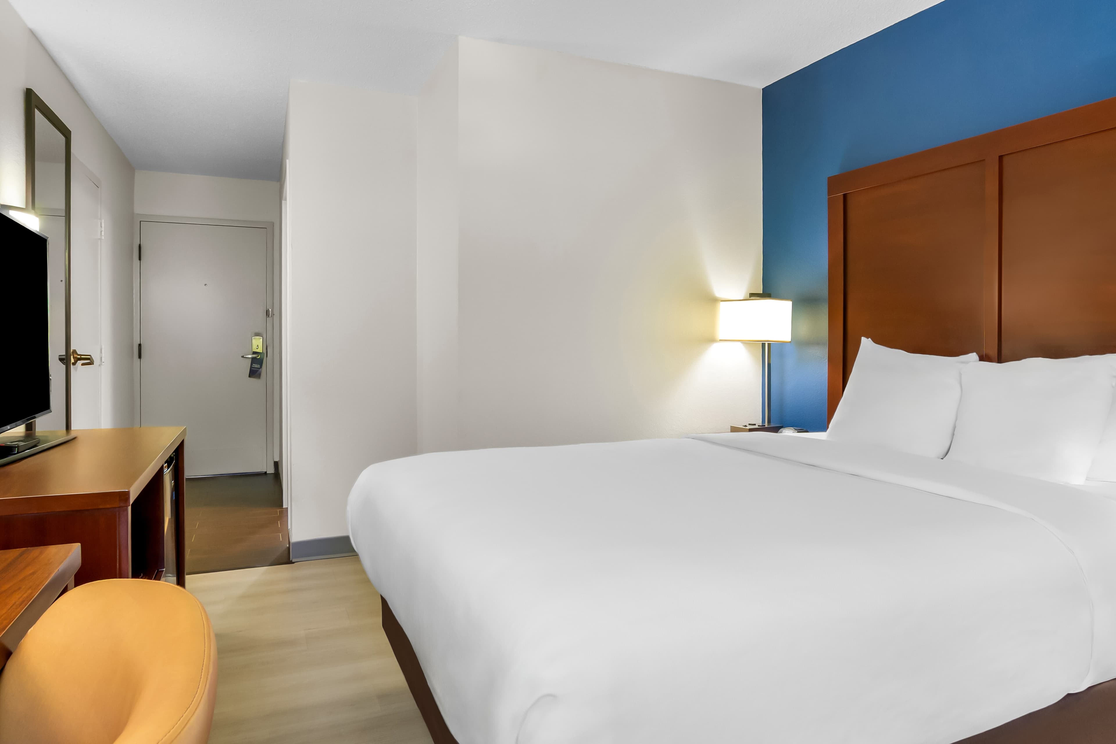 Comfort Inn Greenville - Haywood Mall - Image 3