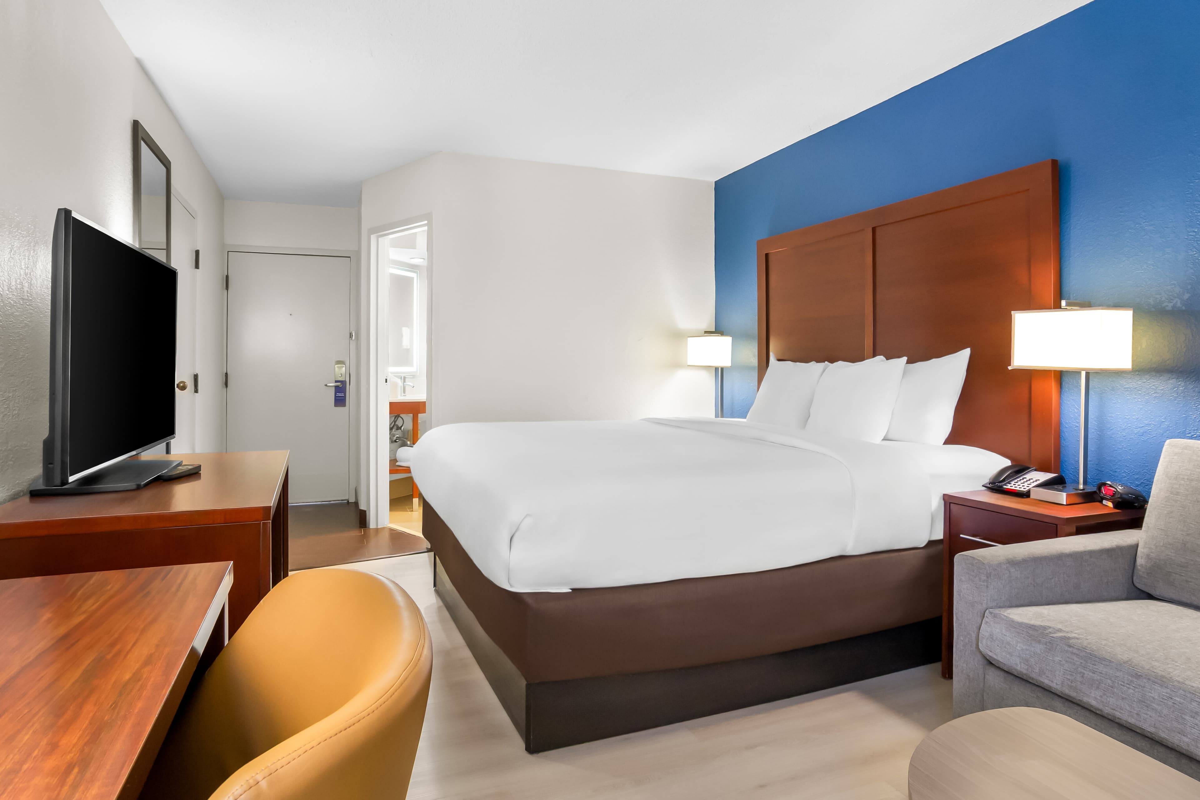Comfort Inn Greenville - Haywood Mall — 11