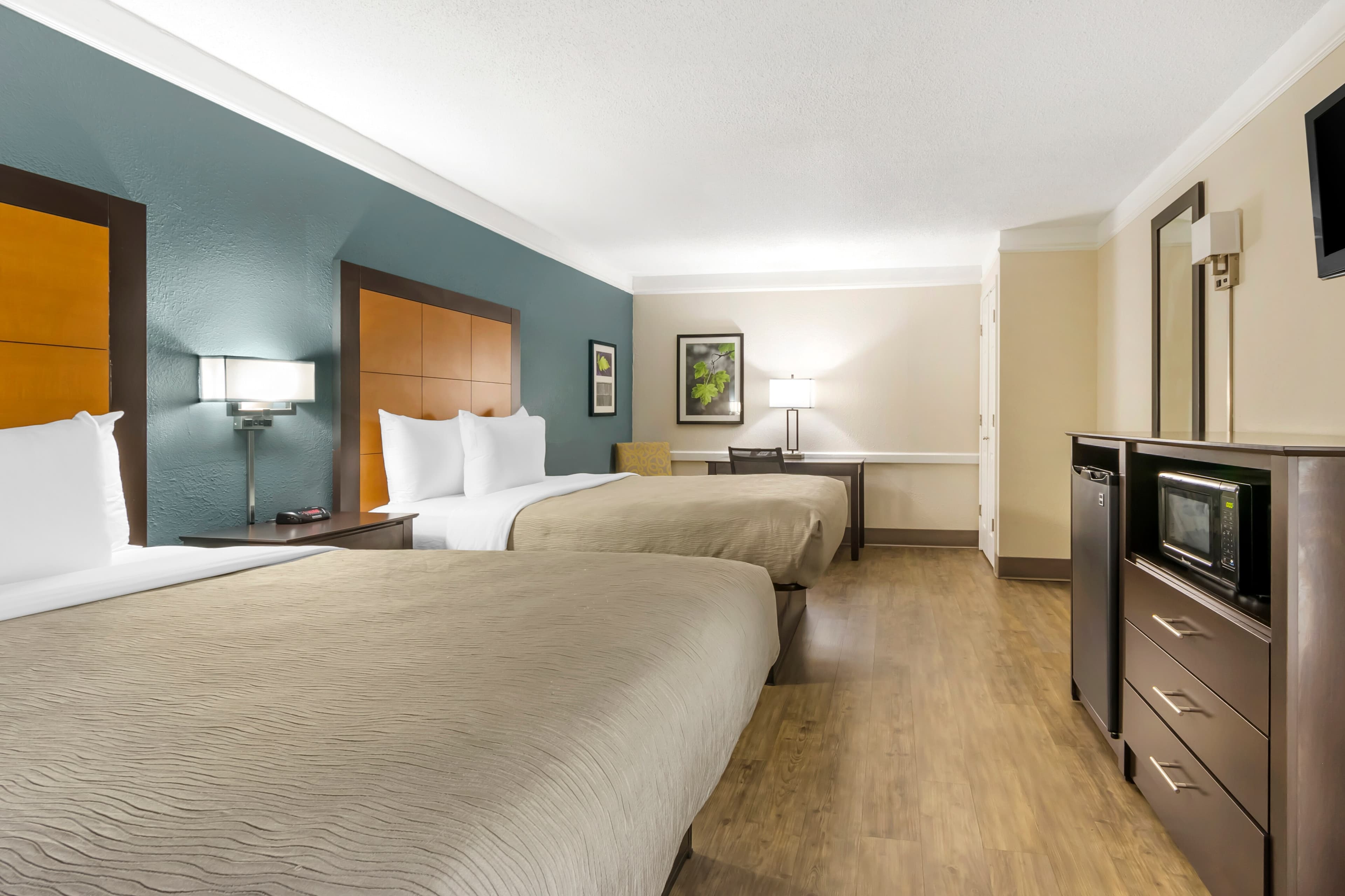 Quality Inn & Suites North Charleston - Ashley Phosphate - Image 4