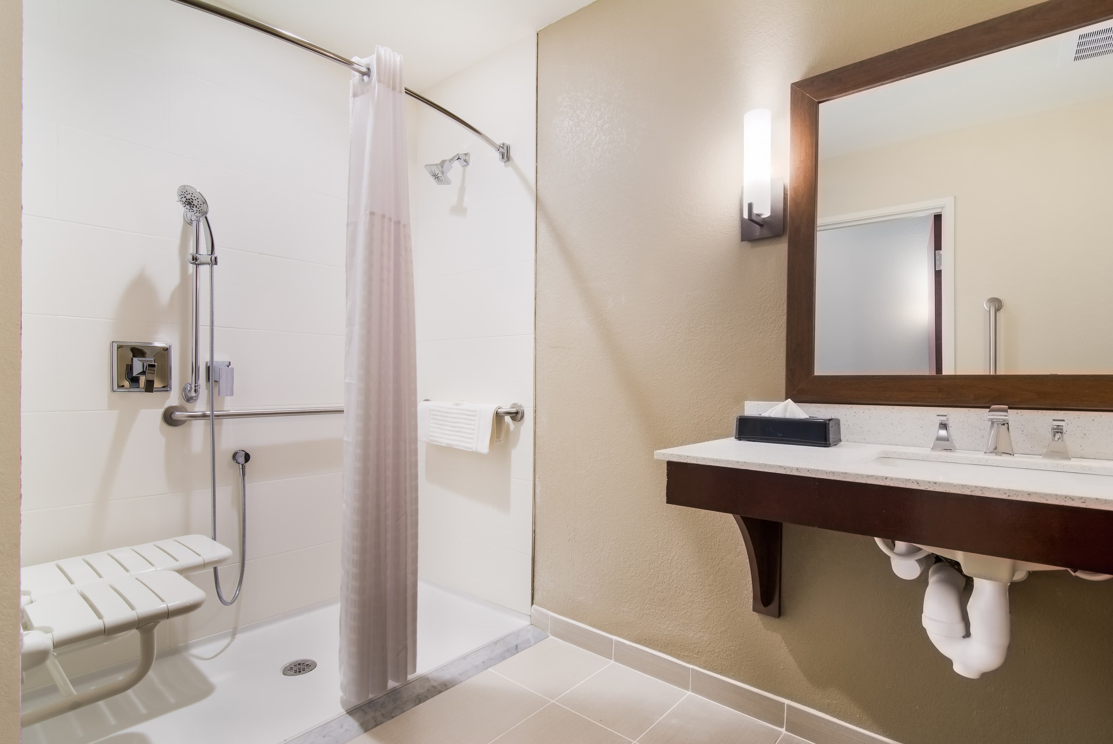 Comfort Inn & Suites Rock Hill Northeast — 6