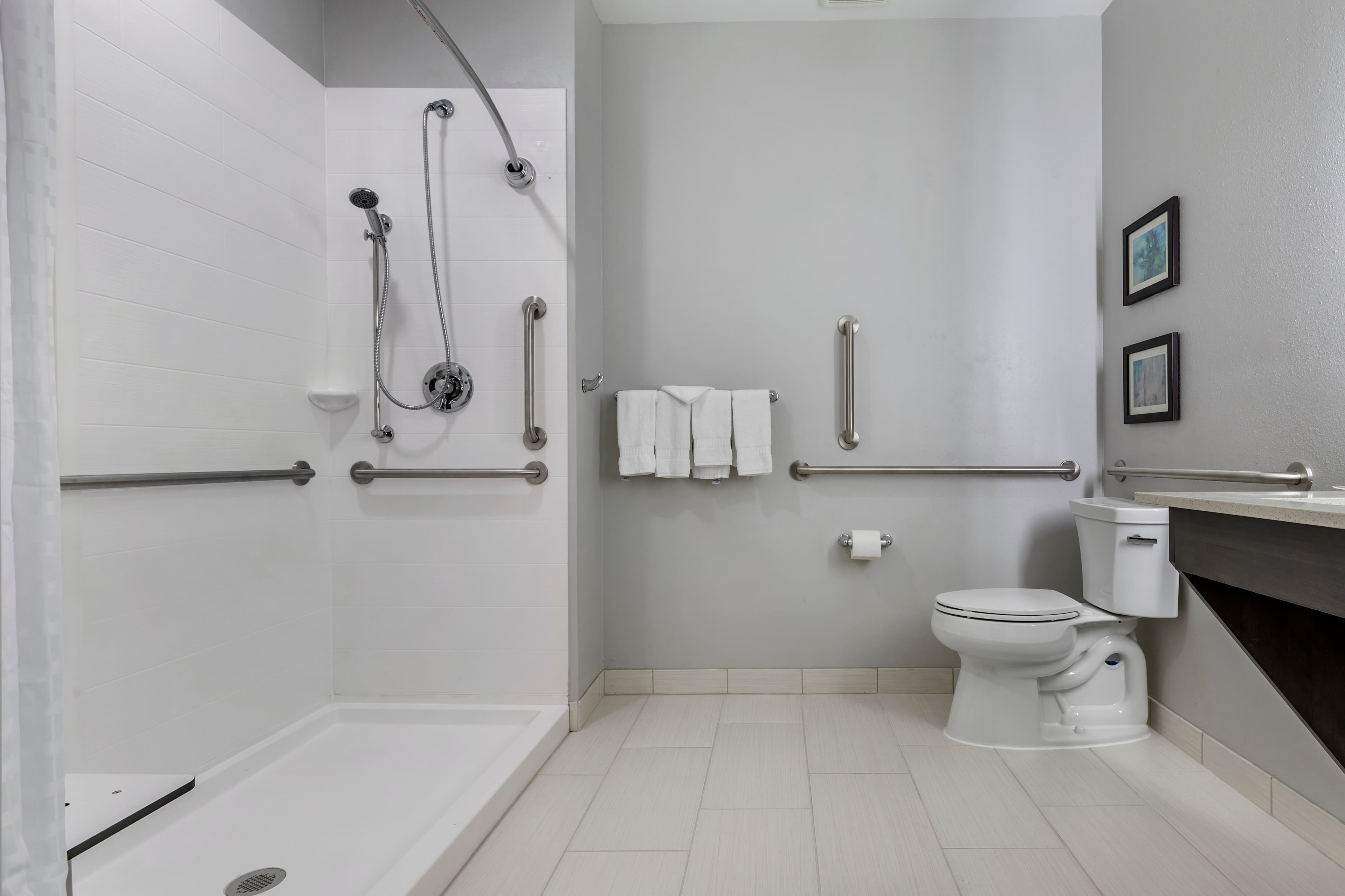 Comfort Suites Greenville Airport — 14