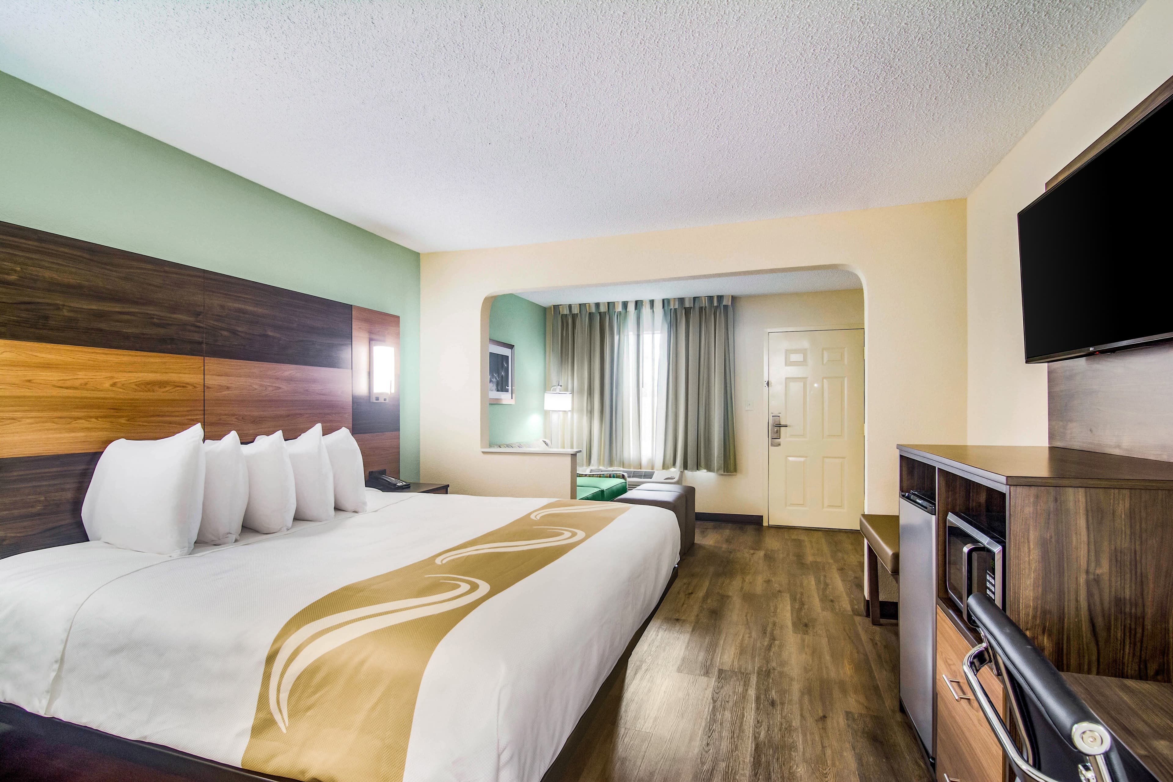Quality Inn & Suites Lake City — 18