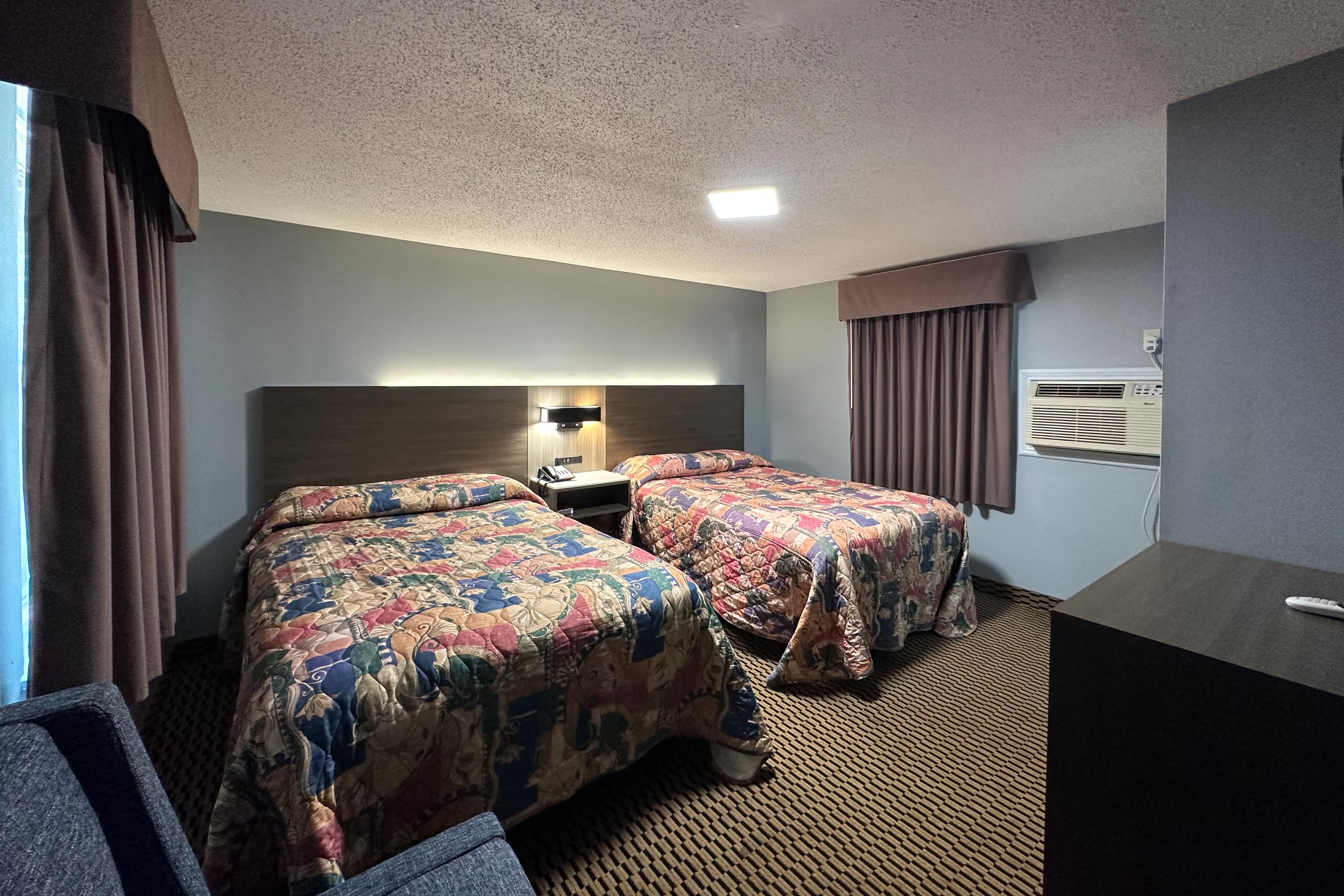 Rodeway Inn & Suites Walhalla - Image 3