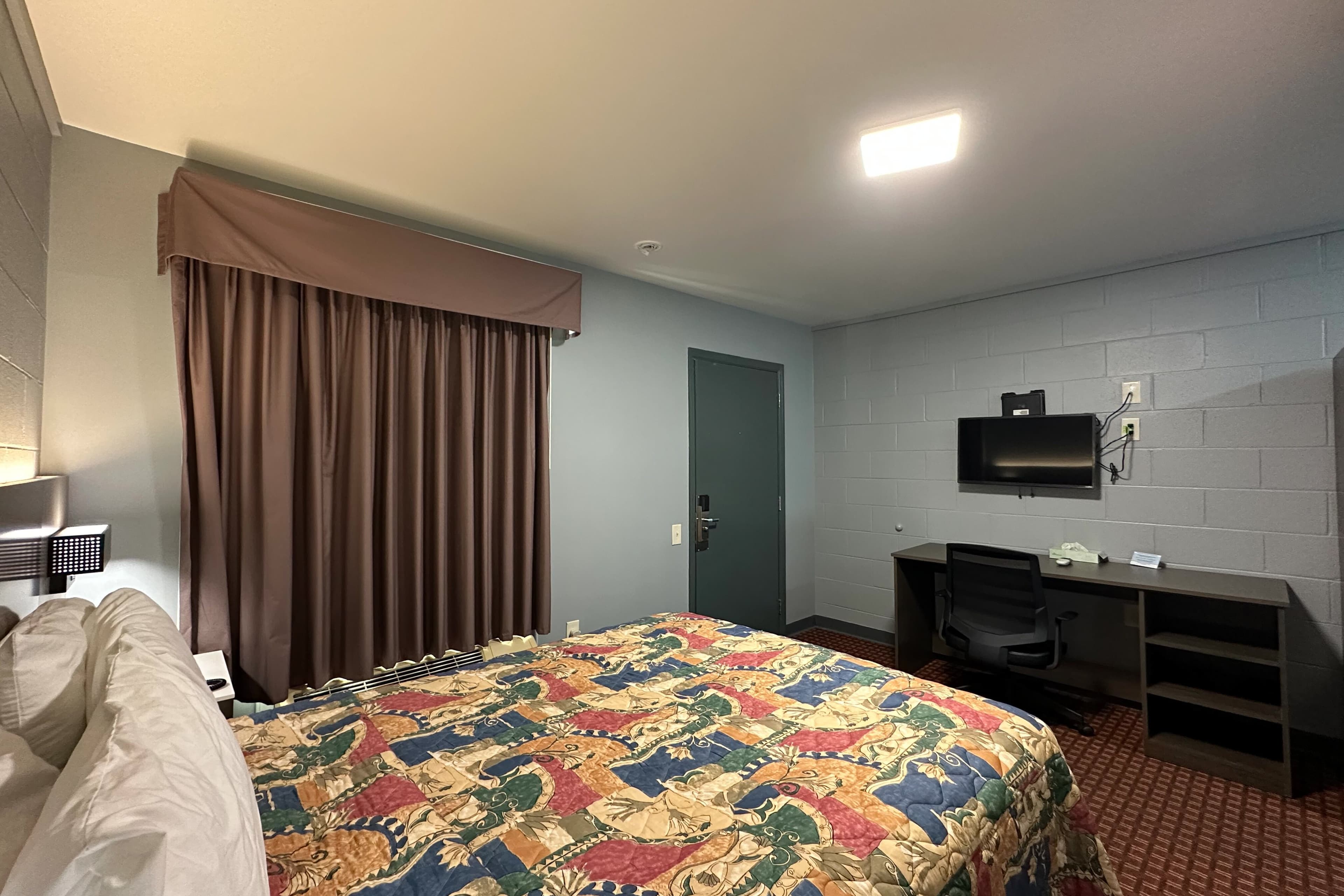 Rodeway Inn & Suites Walhalla — 17