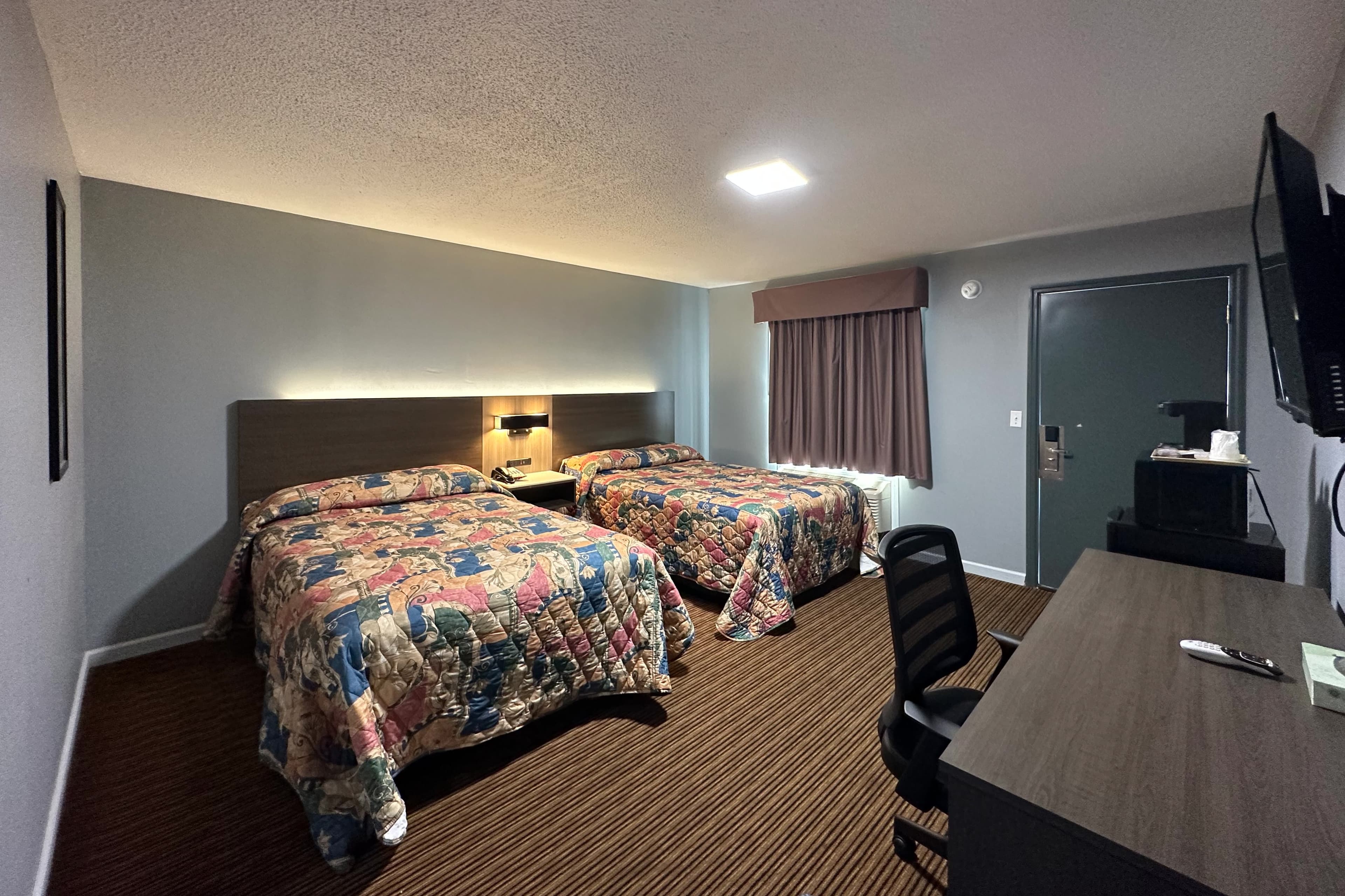 Rodeway Inn & Suites Walhalla — 37