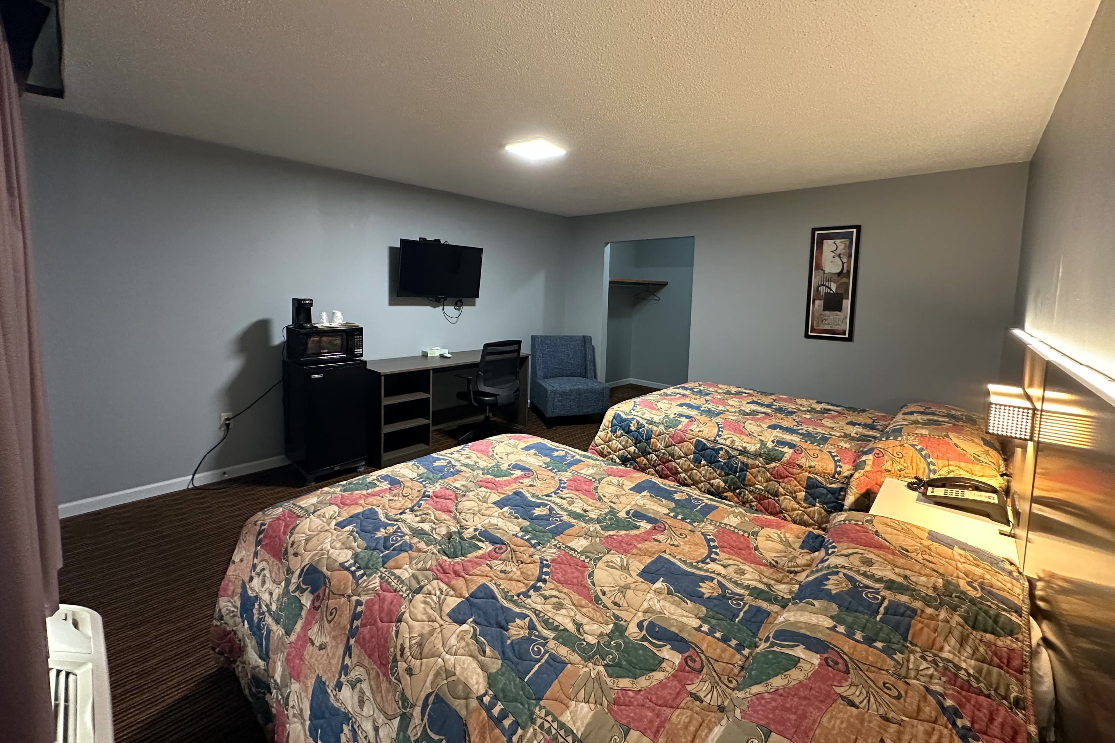 Rodeway Inn & Suites Walhalla — 40