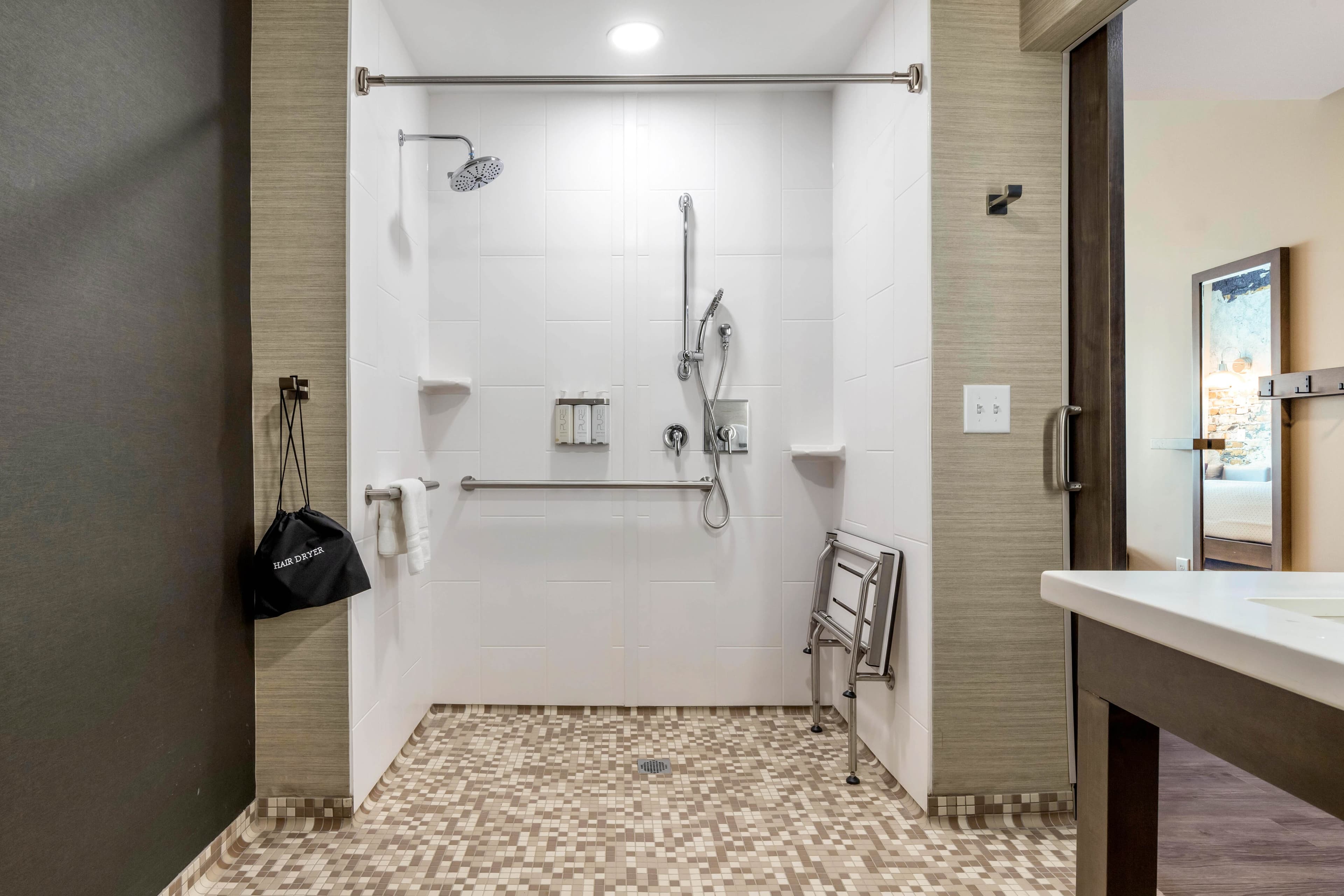 Cambria Hotel Fort Mill - Image 2