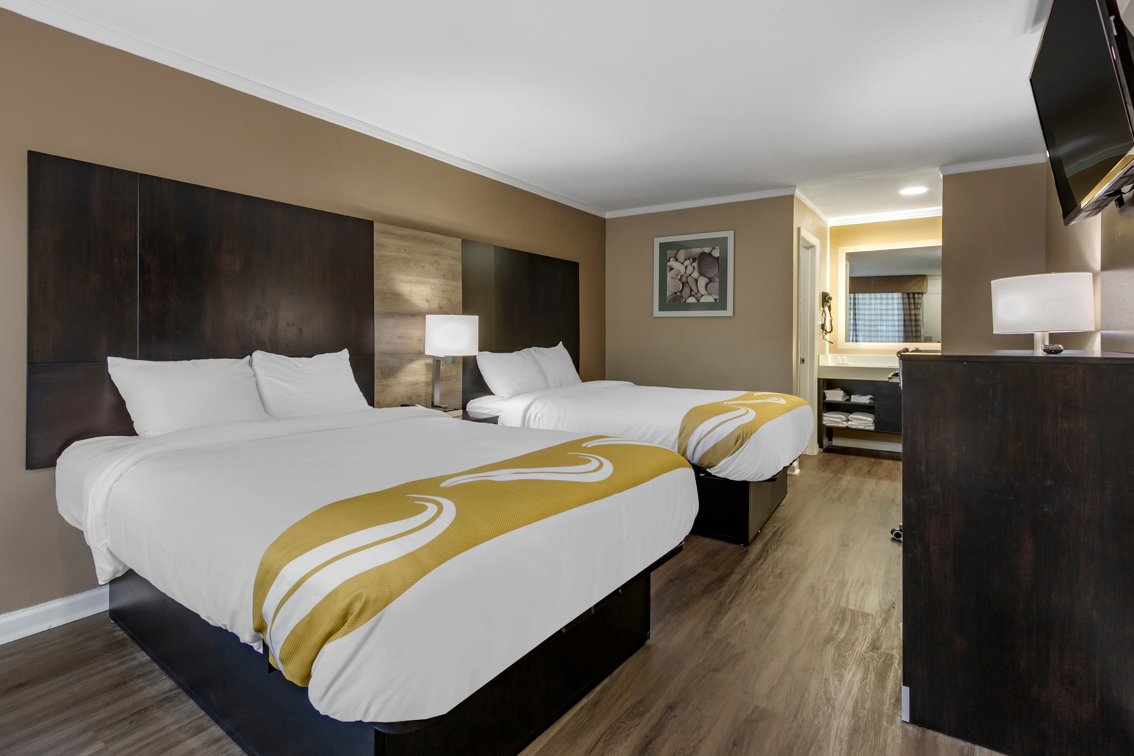 Quality Inn & Suites Pawleys Island — 11