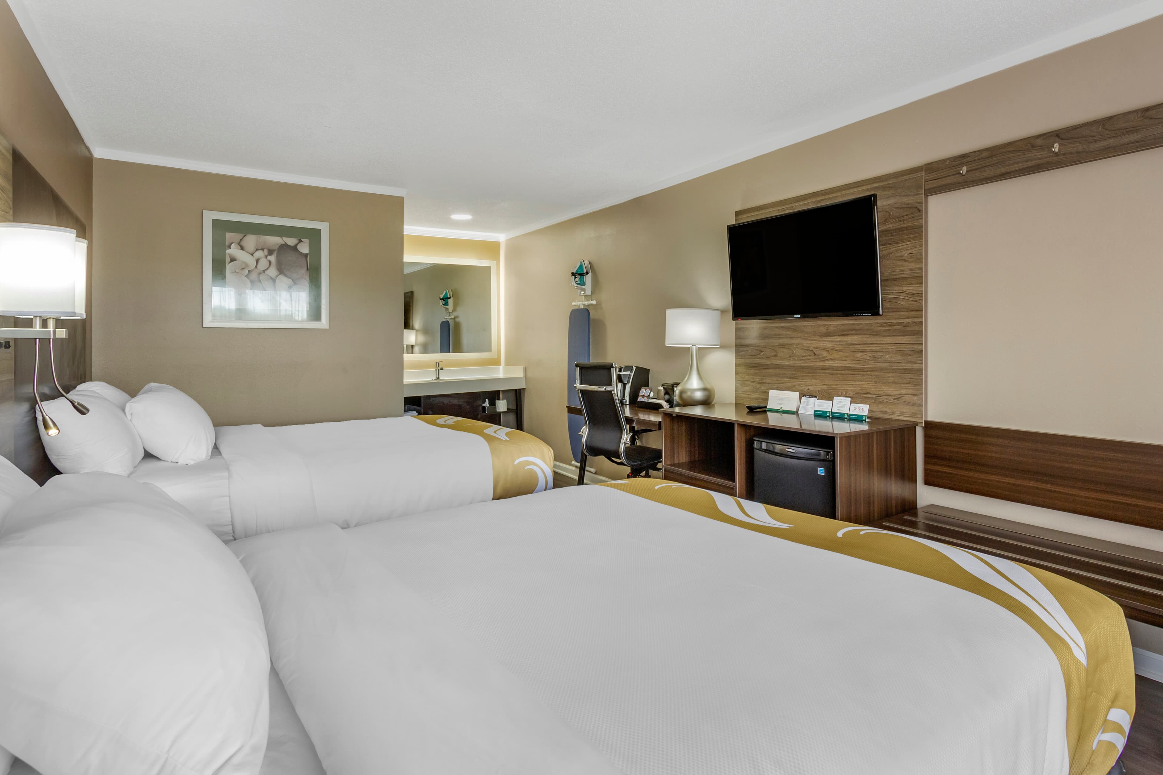 Quality Inn & Suites Pawleys Island - Image 3