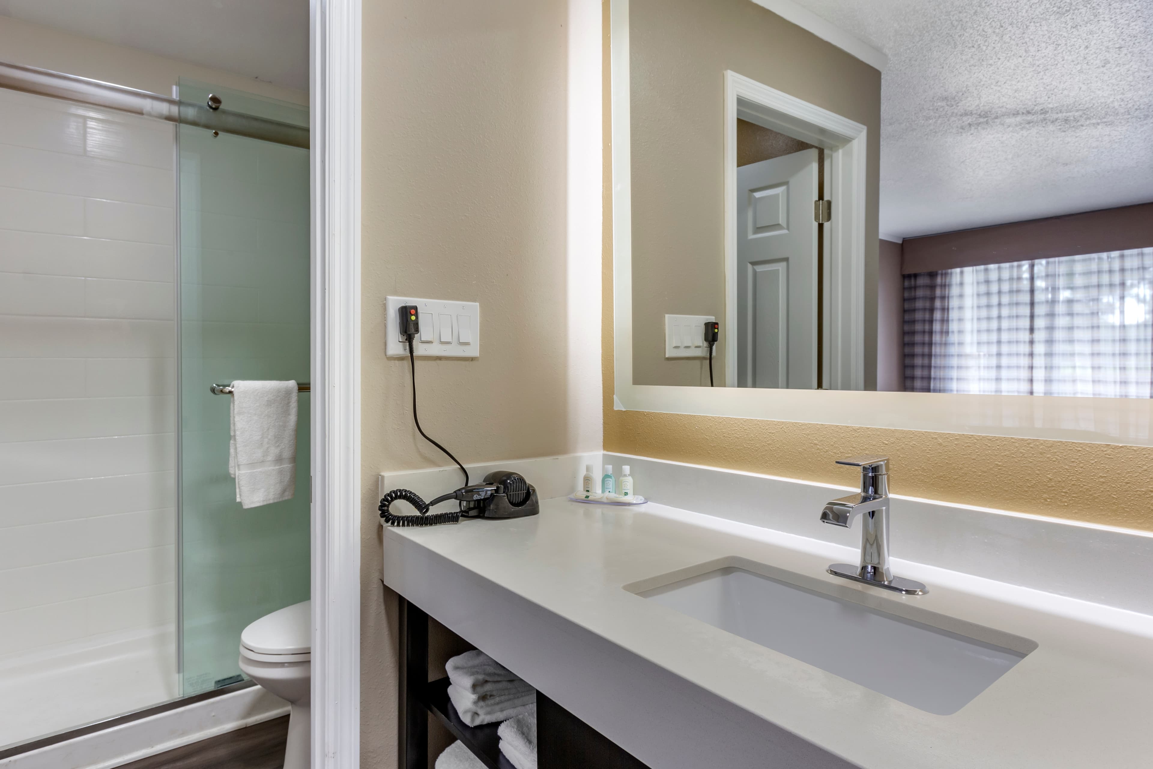 Quality Inn & Suites Pawleys Island — 10