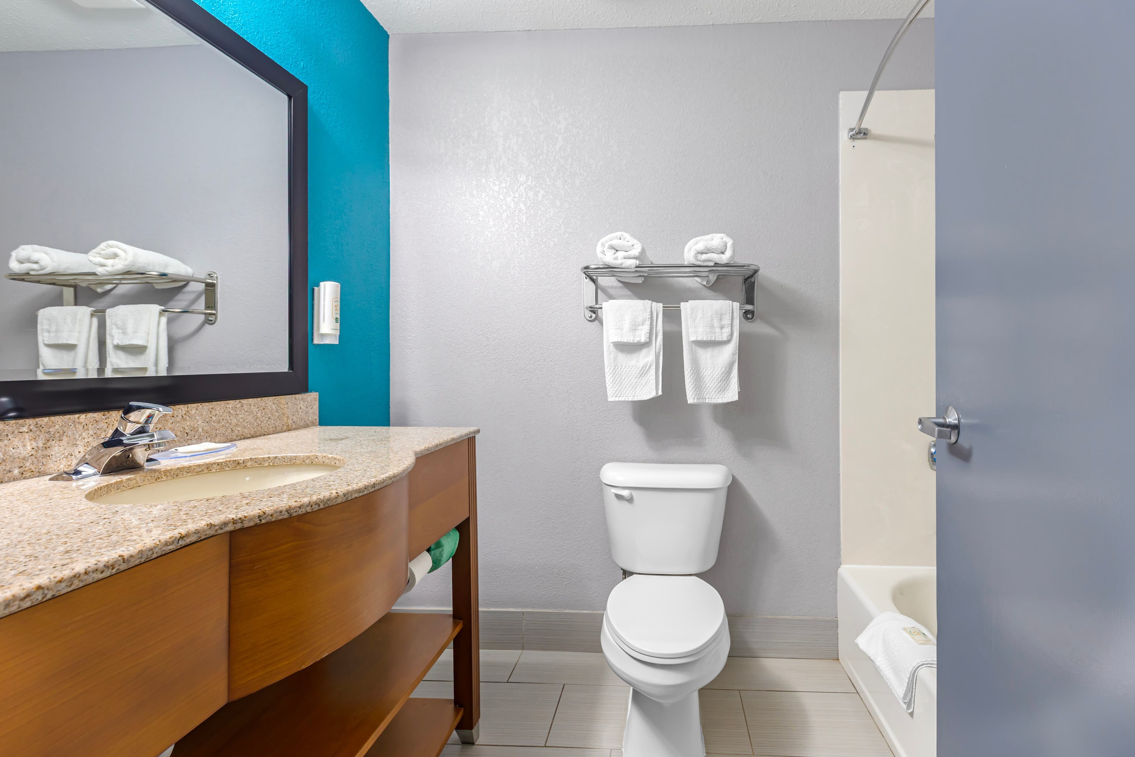 Quality Inn & Suites Edgefield — 20