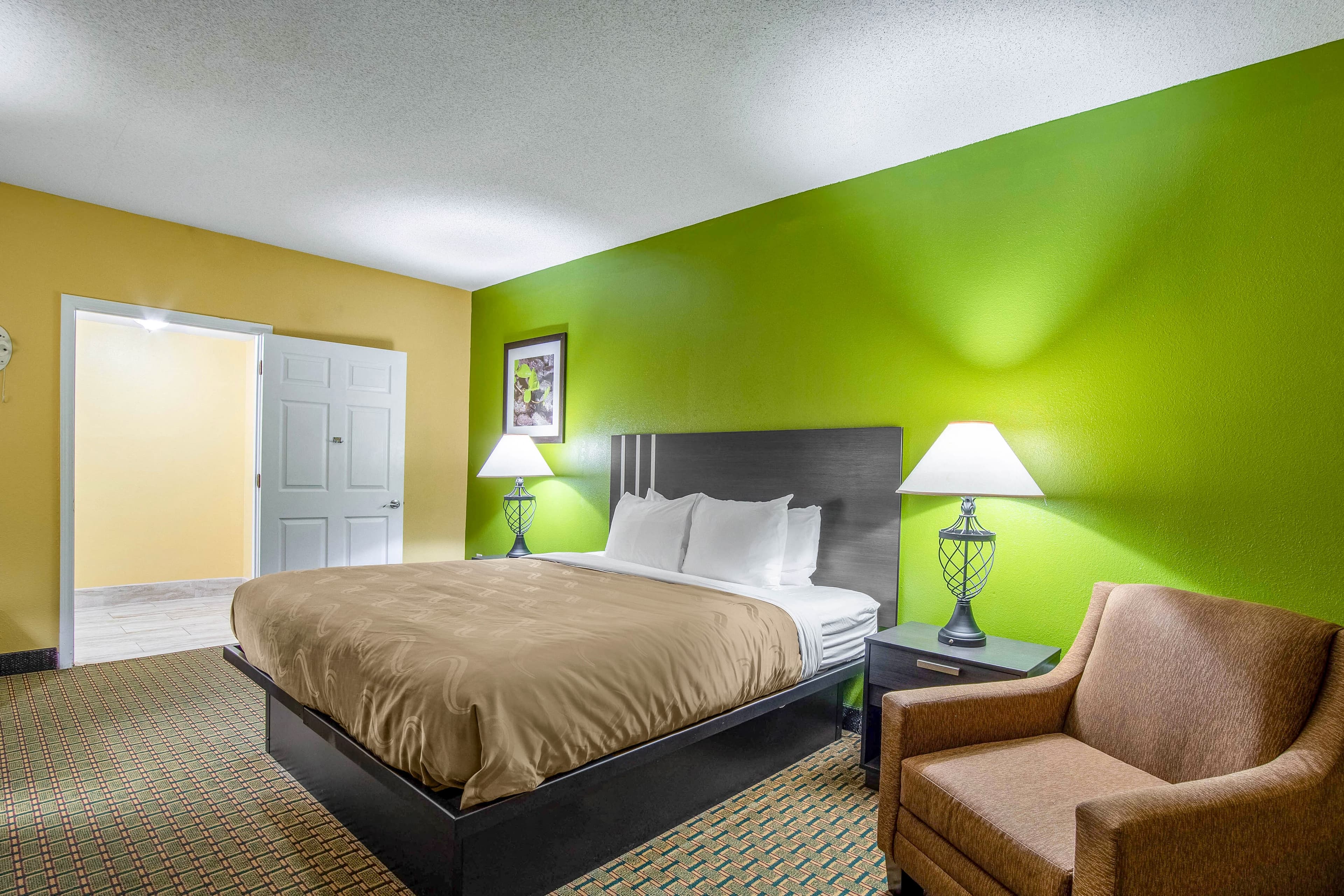 Quality Inn West Columbia - Cayce - Image 2