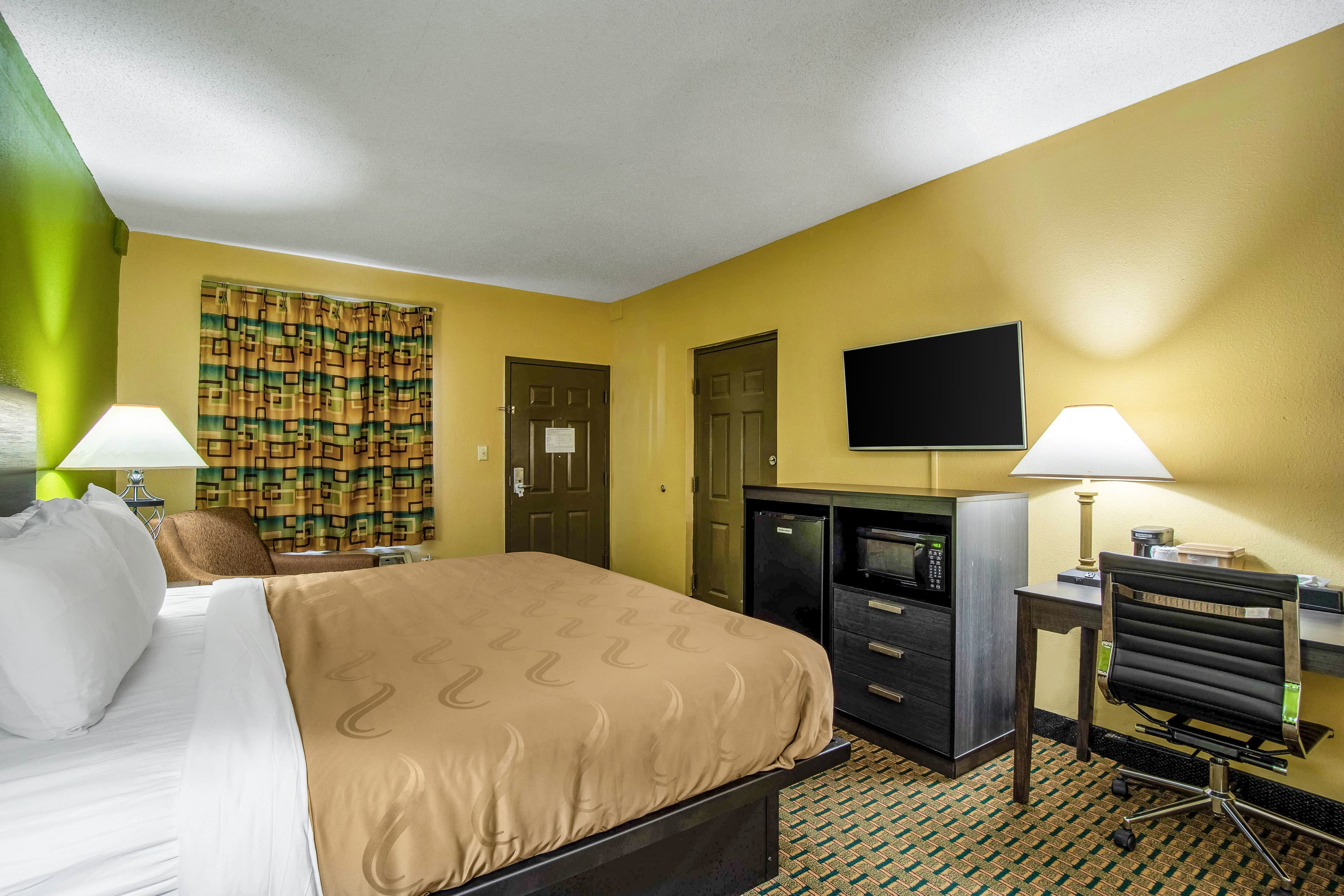 Quality Inn West Columbia - Cayce - Image 4