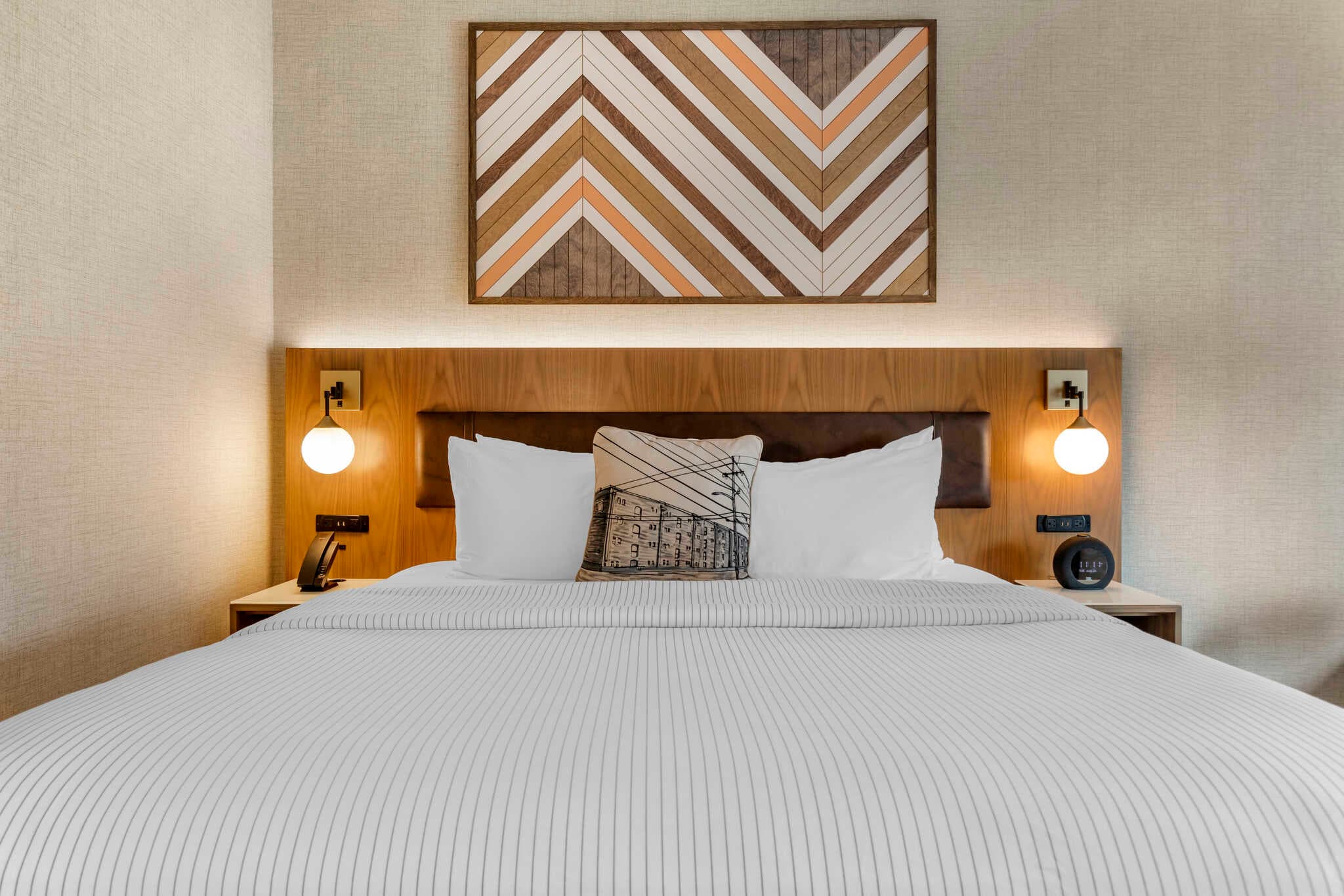 Cambria Hotel Columbia Downtown the Vista - Image 5