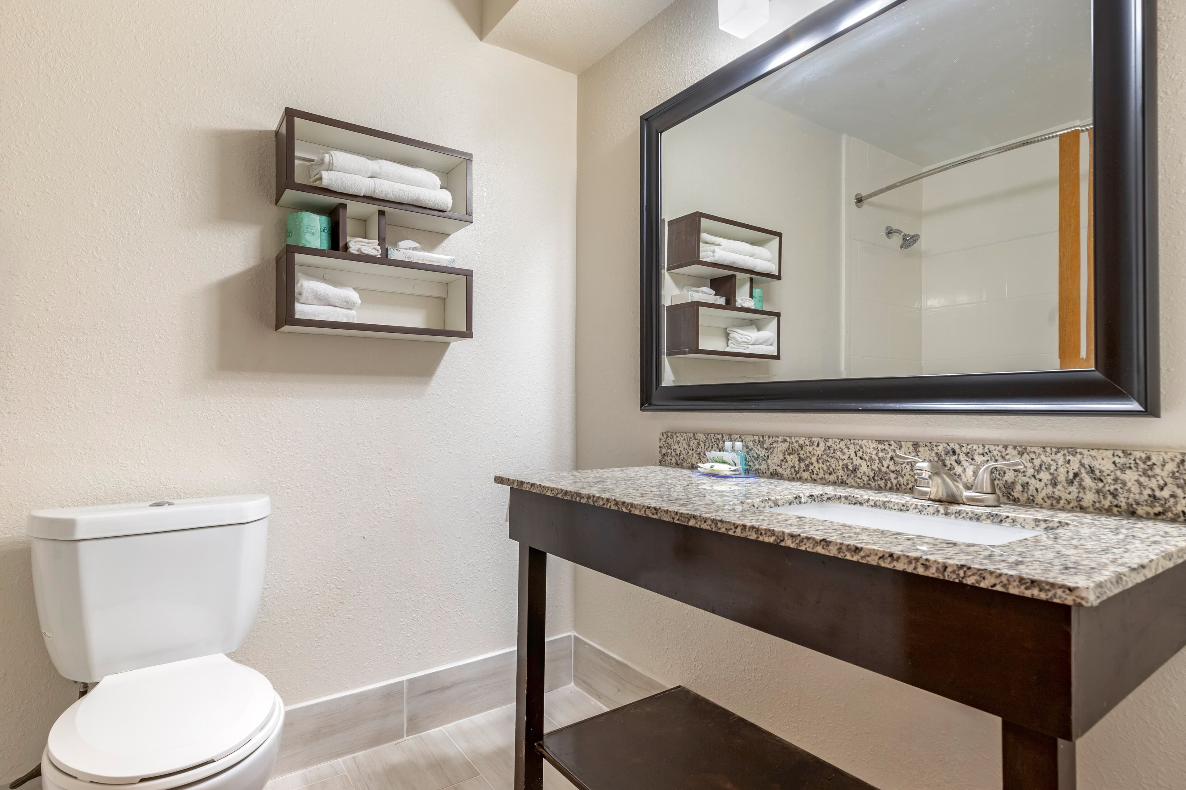 Quality Inn Spartanburg Northwest — 10
