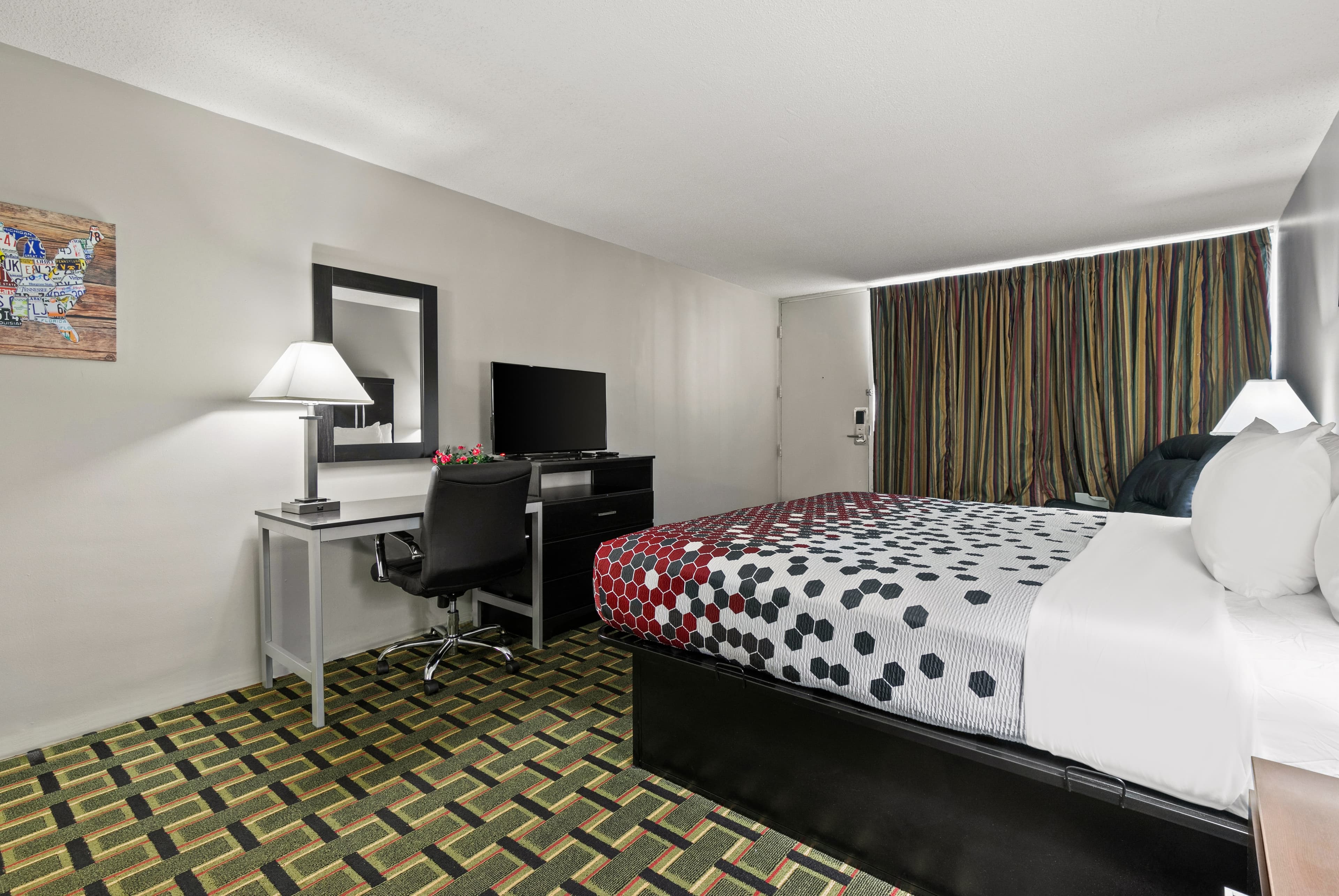 Econo Lodge Clemson - University Area — 7