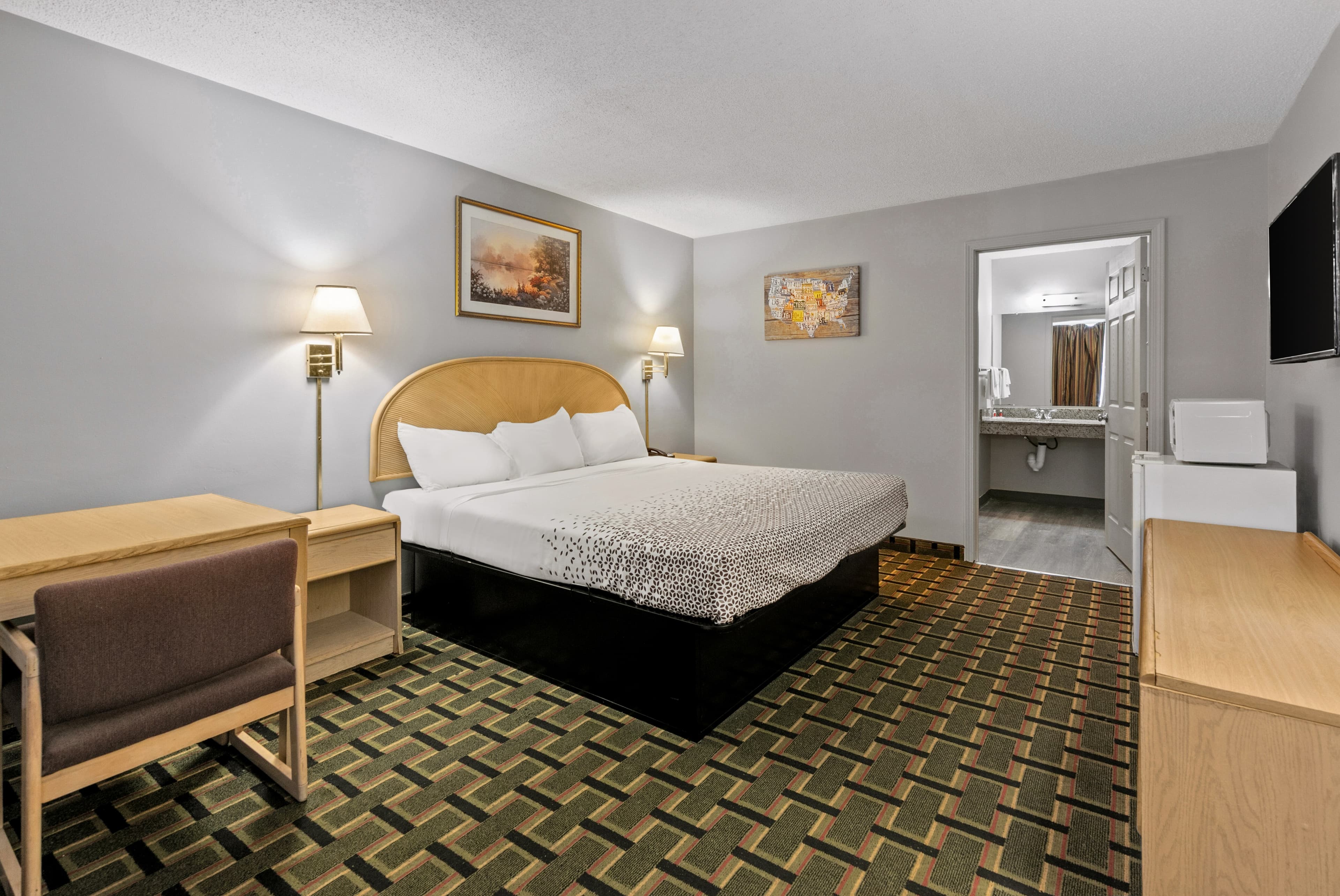 Econo Lodge Clemson - University Area — 17