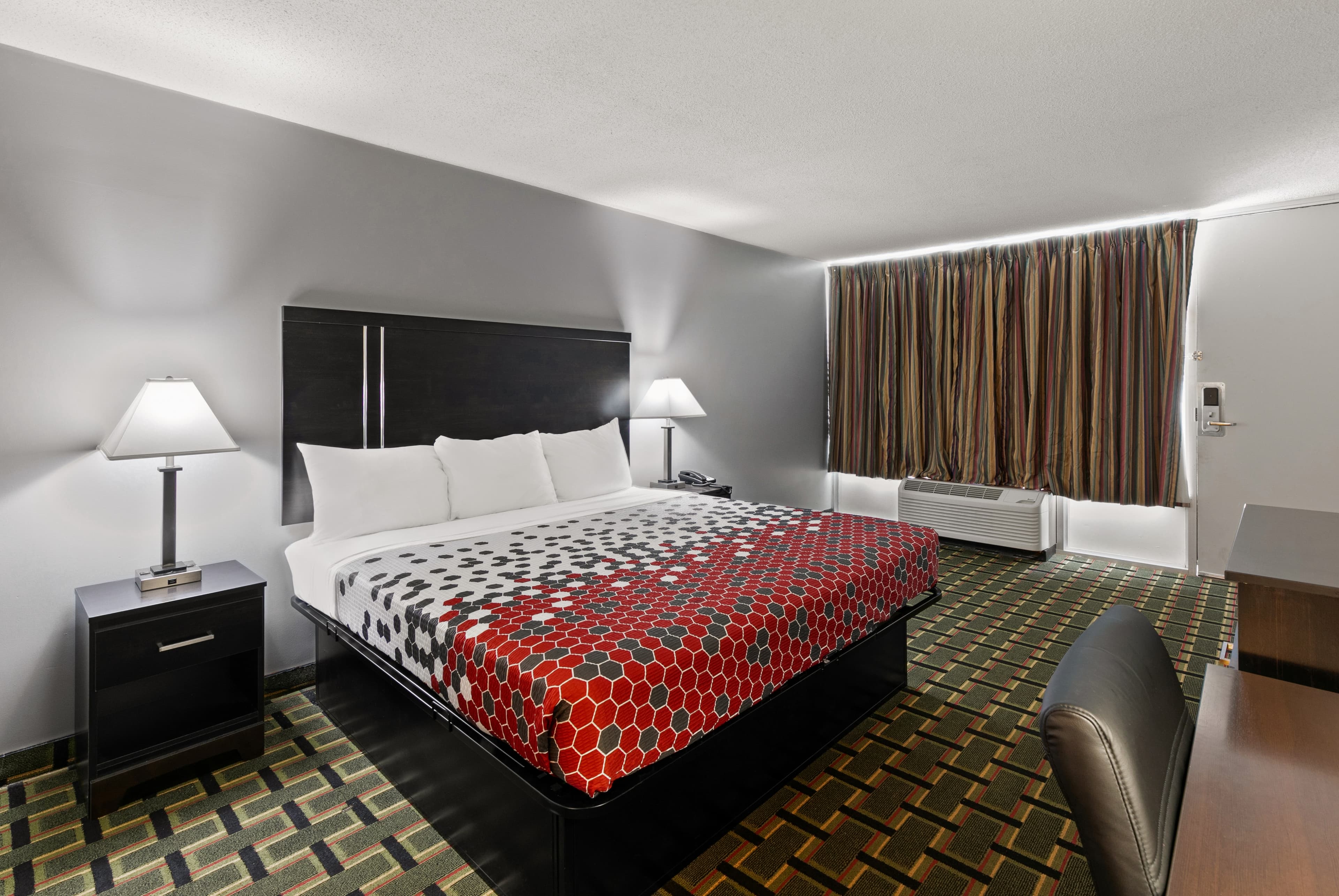 Econo Lodge Clemson - University Area — 25