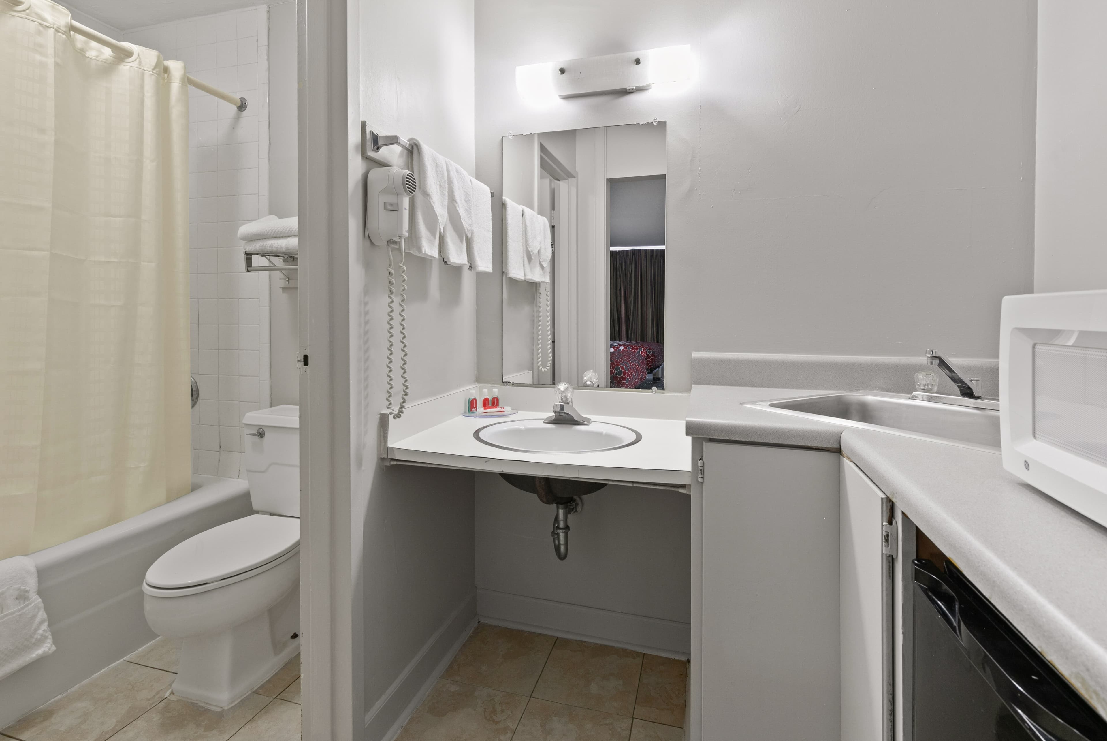 Econo Lodge Clemson - University Area - Image 5