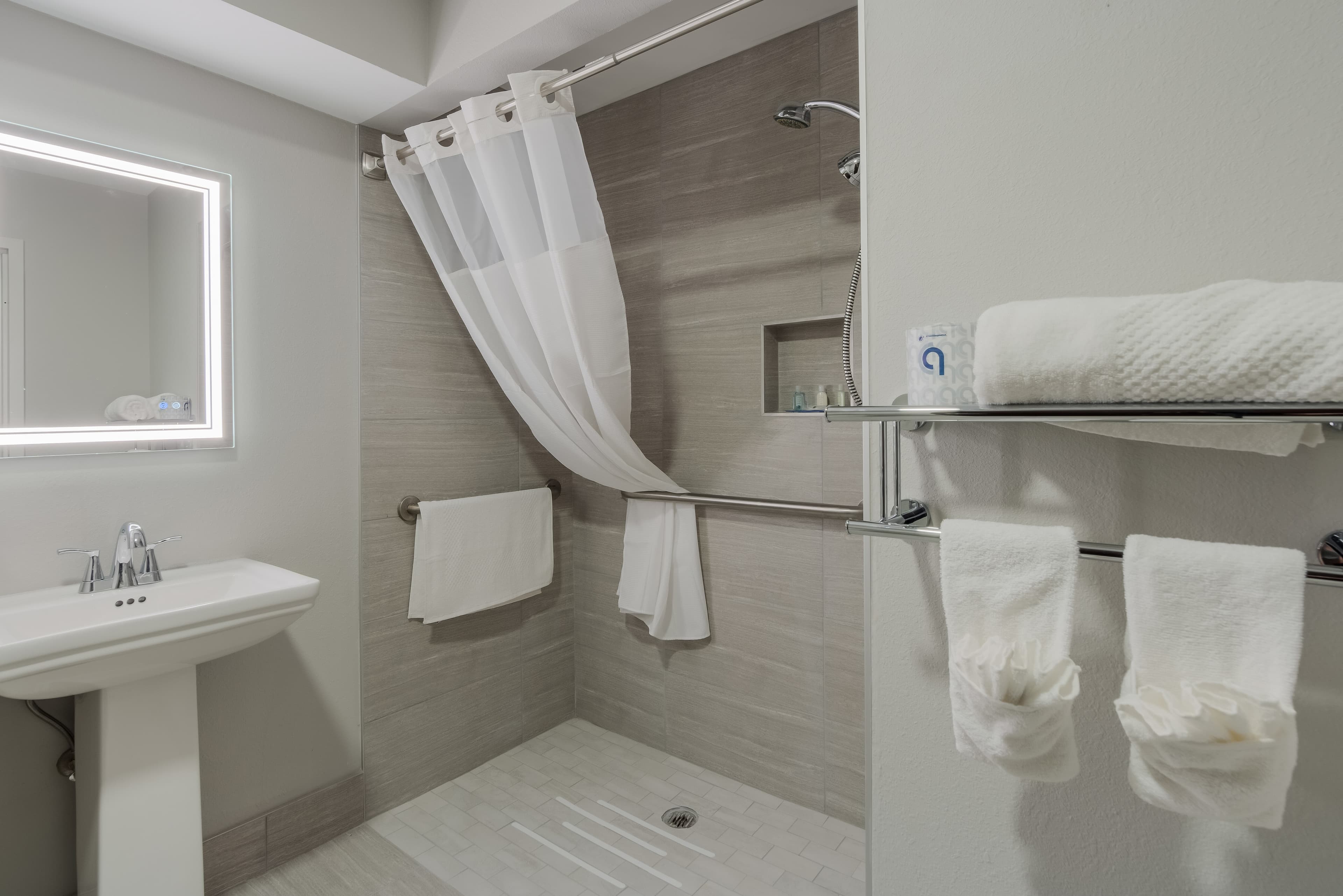 Quality Inn & Suites Aiken South — 6