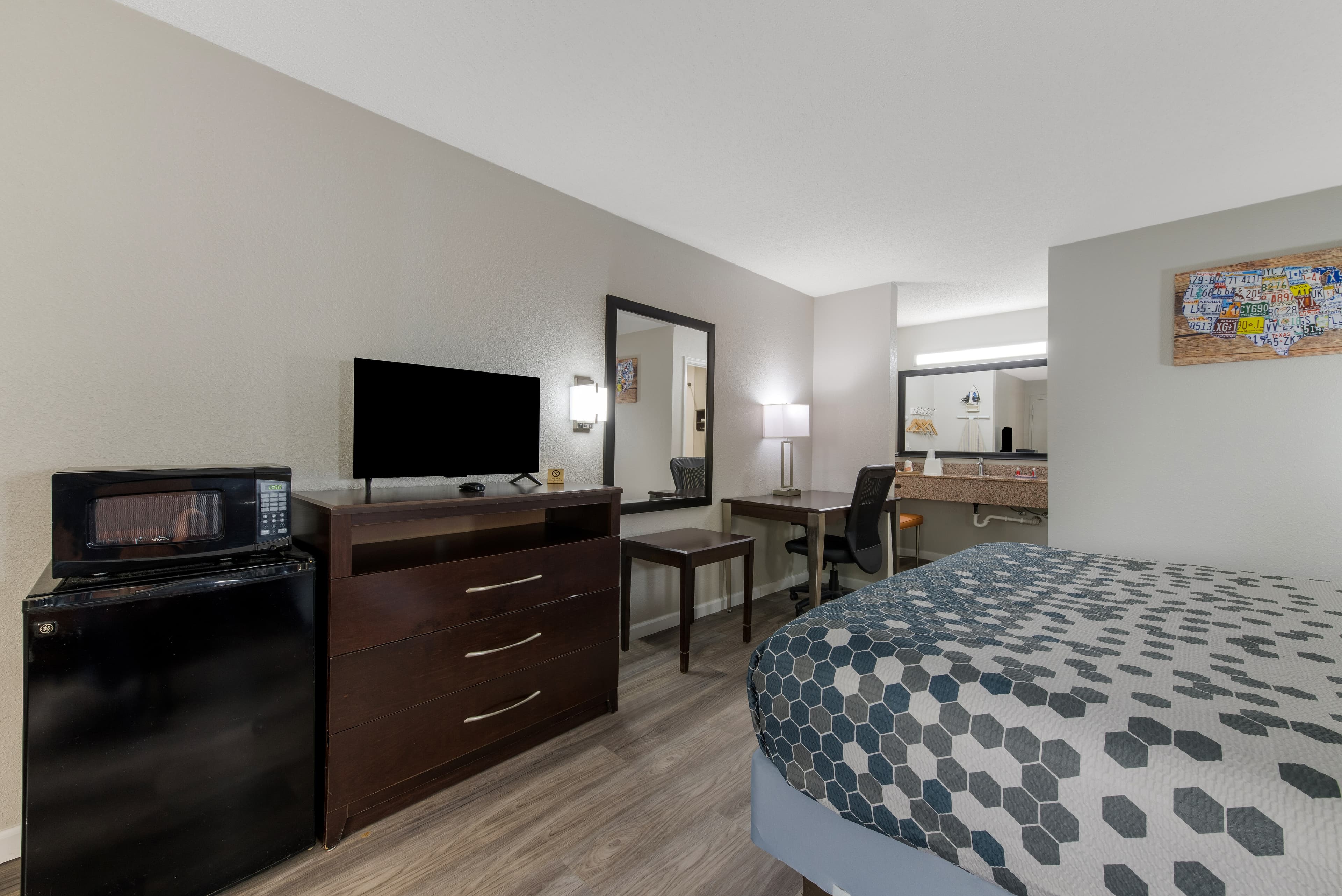 Econo Lodge Cheraw Market Street — 9