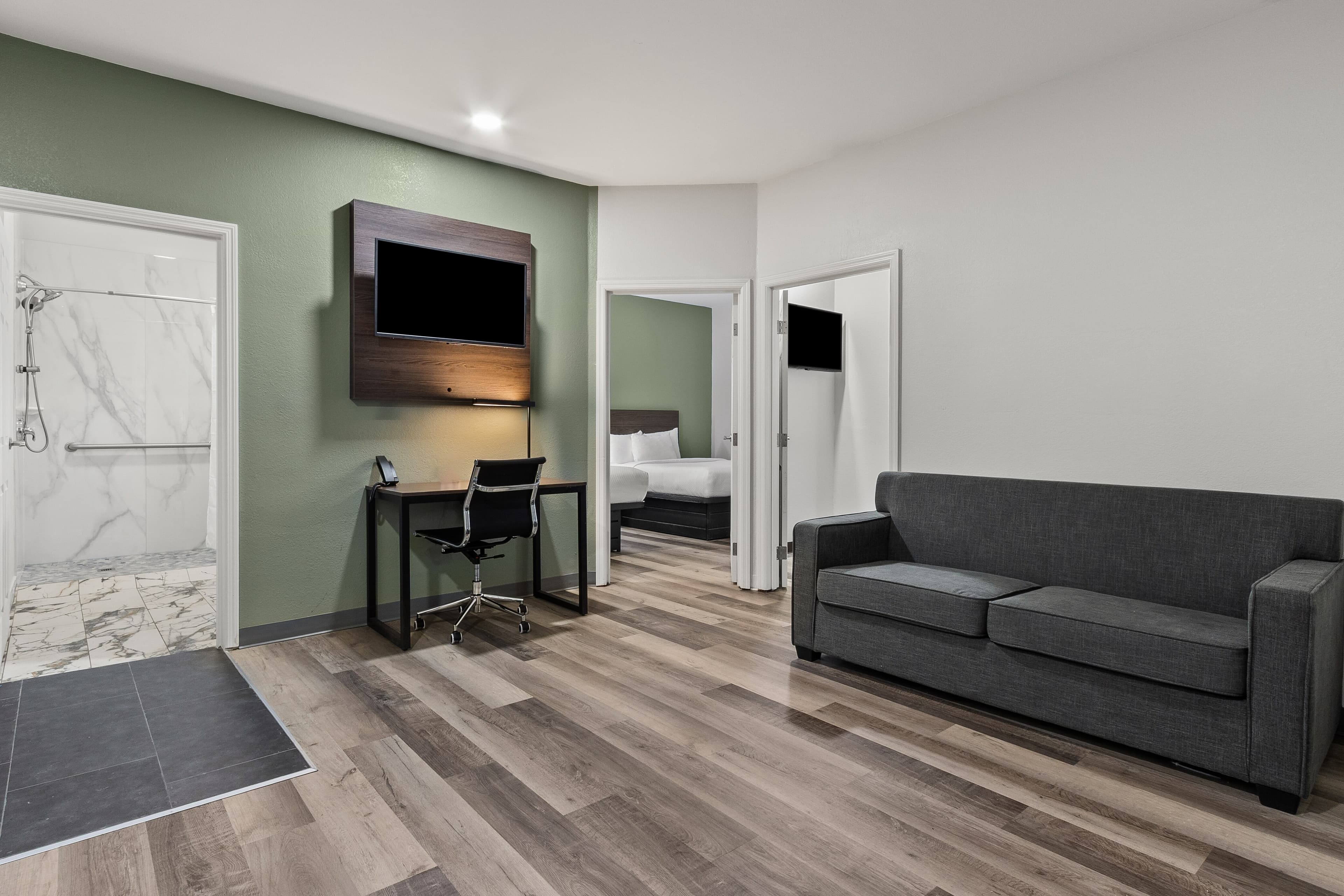 Quality Inn & Suites Columbia Harbison — 10