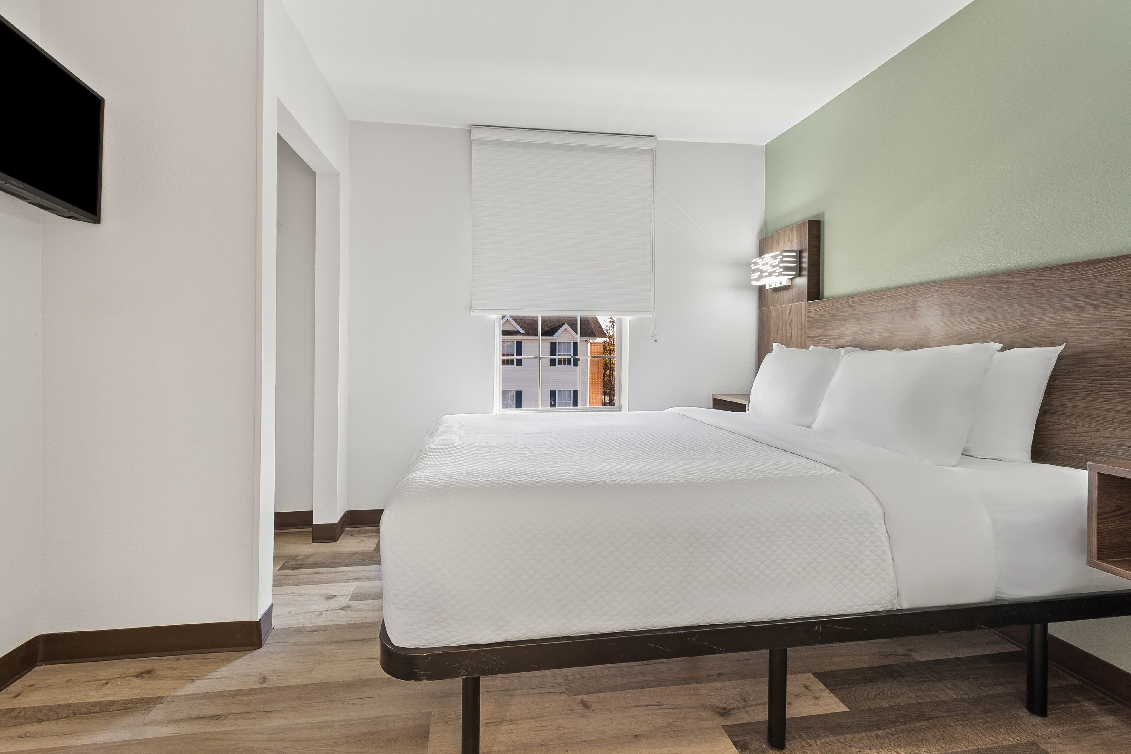 Quality Inn & Suites Columbia Harbison — 24