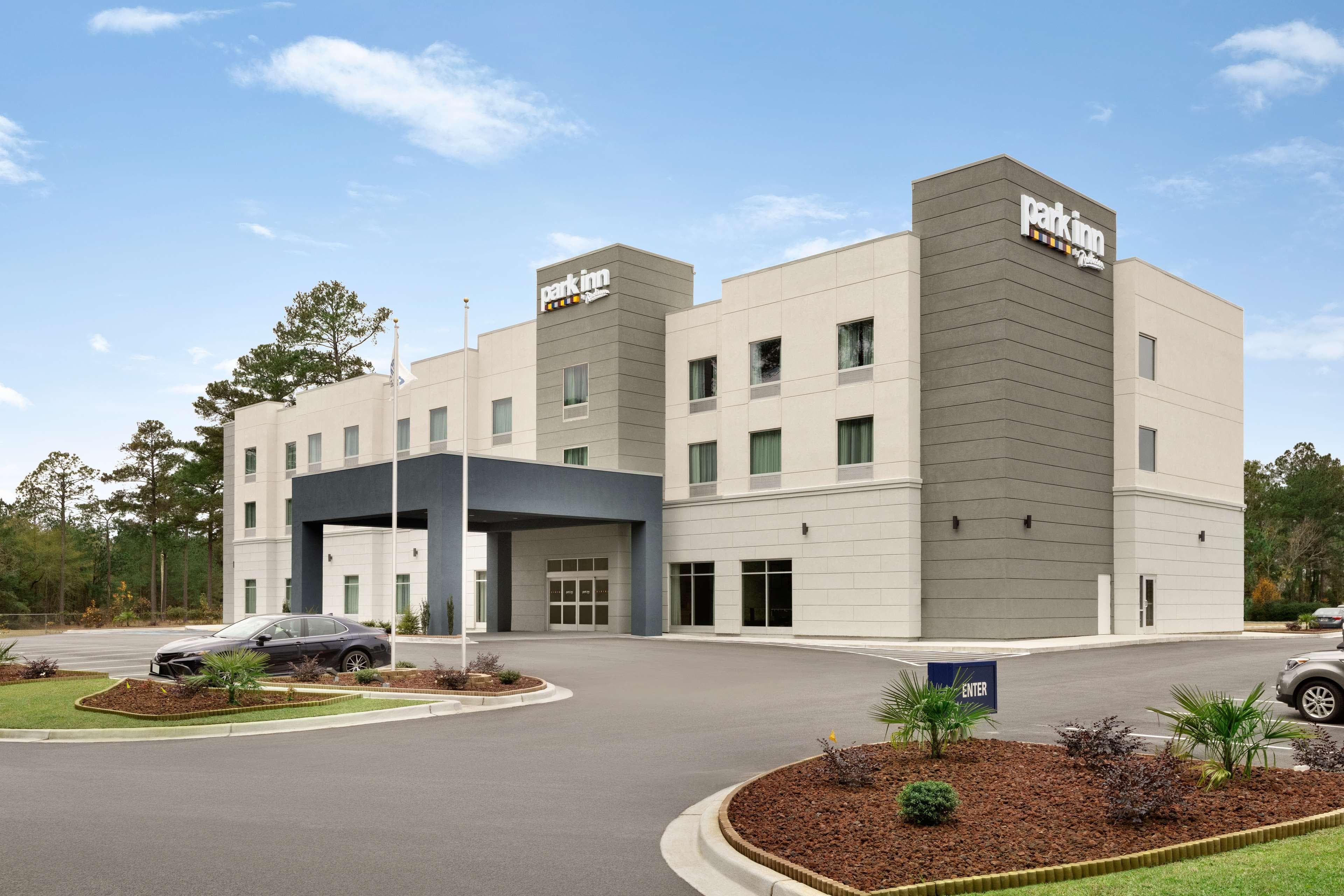 Park Inn by Radisson Florence, SC - Image 1