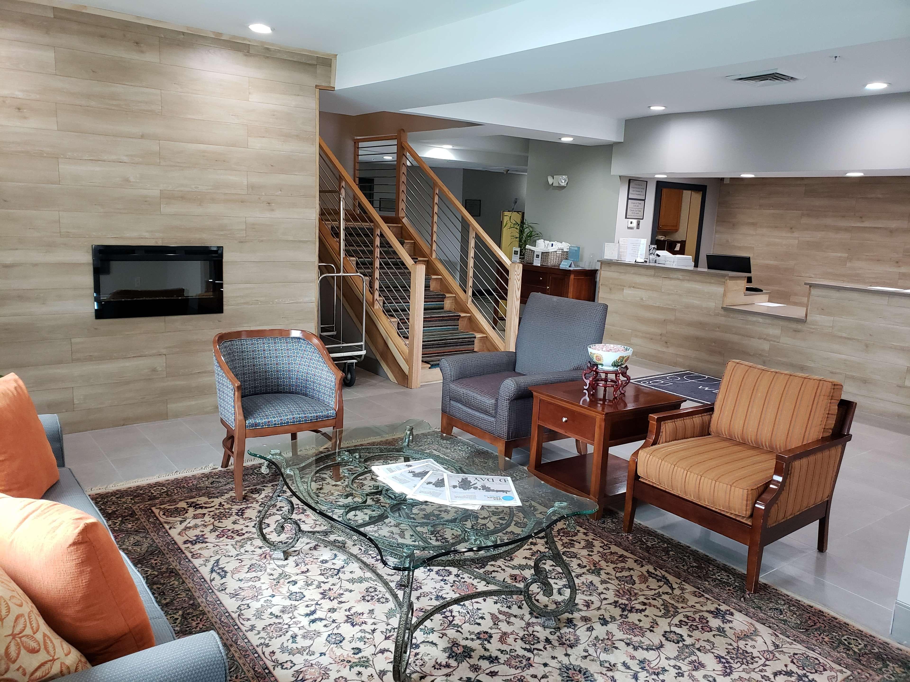 Country Inn & Suites by Radisson, Rock Hill, SC - Image 1