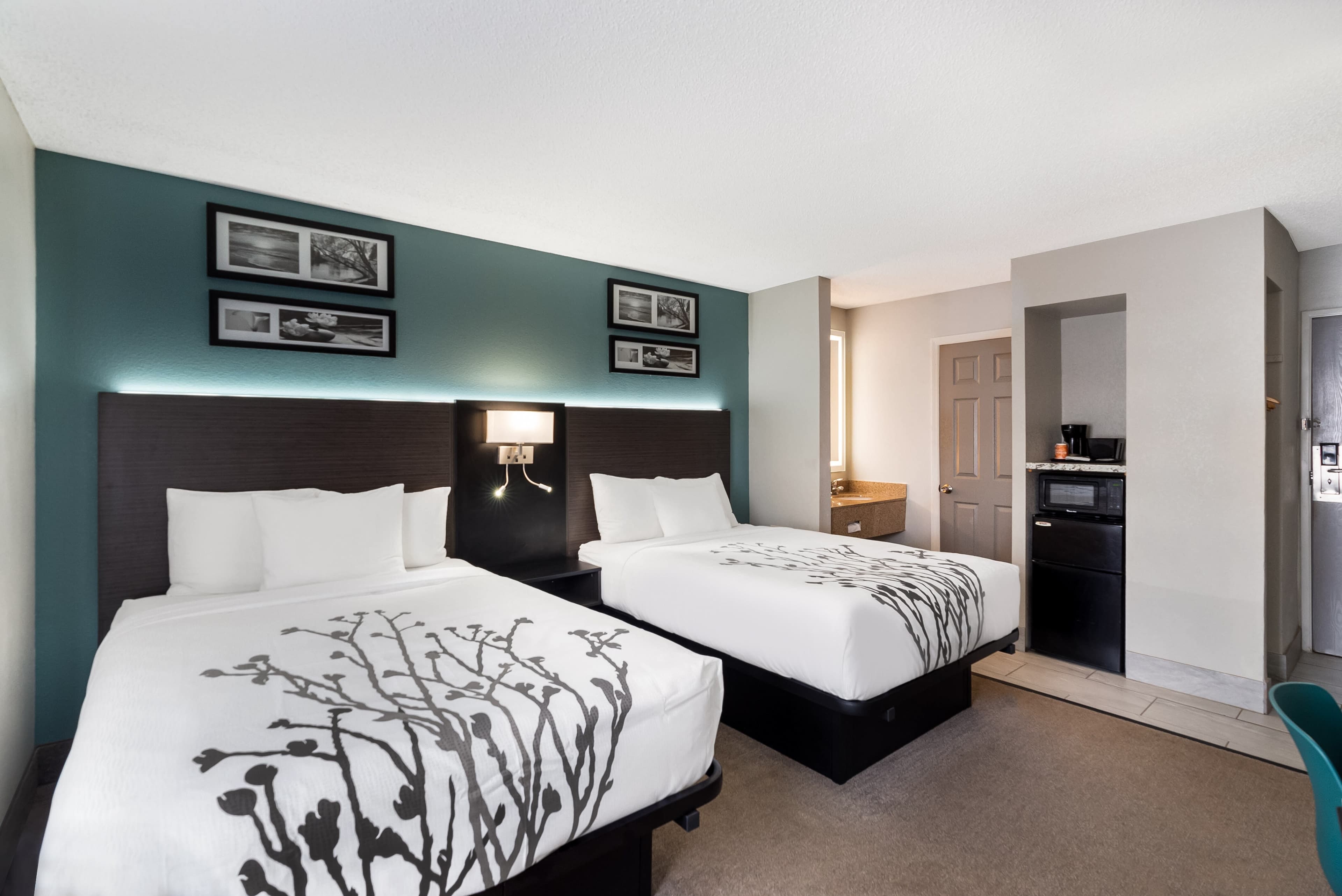 Sleep Inn Spartanburg Southwest - Image 2