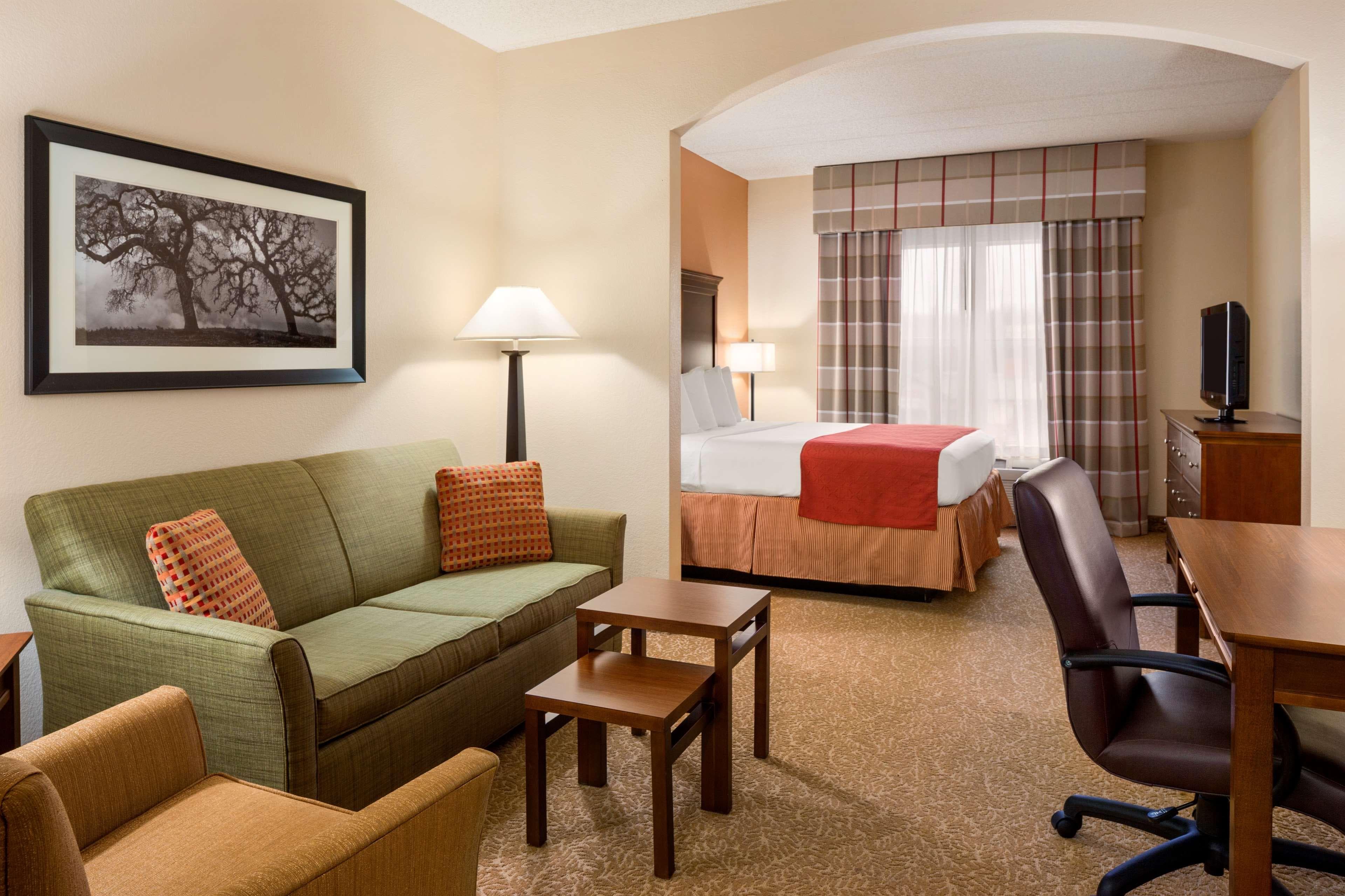 Country Inn & Suites by Radisson, Anderson, SC — 7